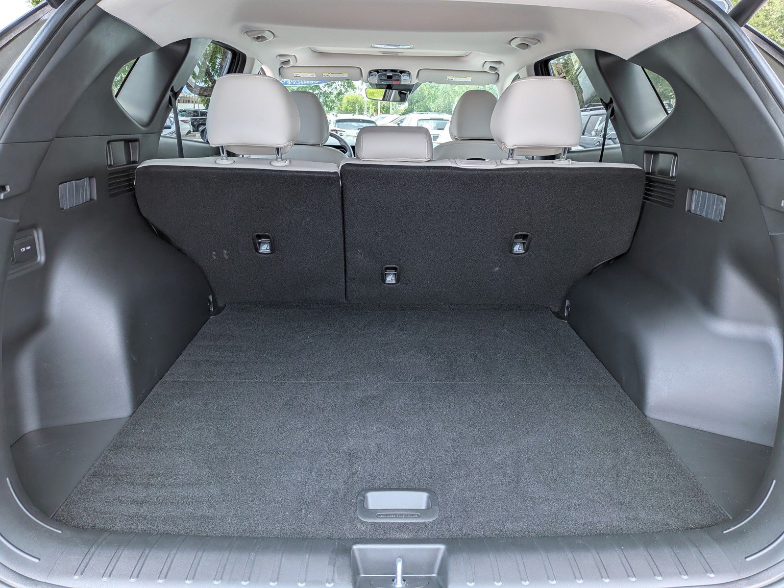 Certified Used 2025 Rockwood Green Hyundai SEL Convenience image 13