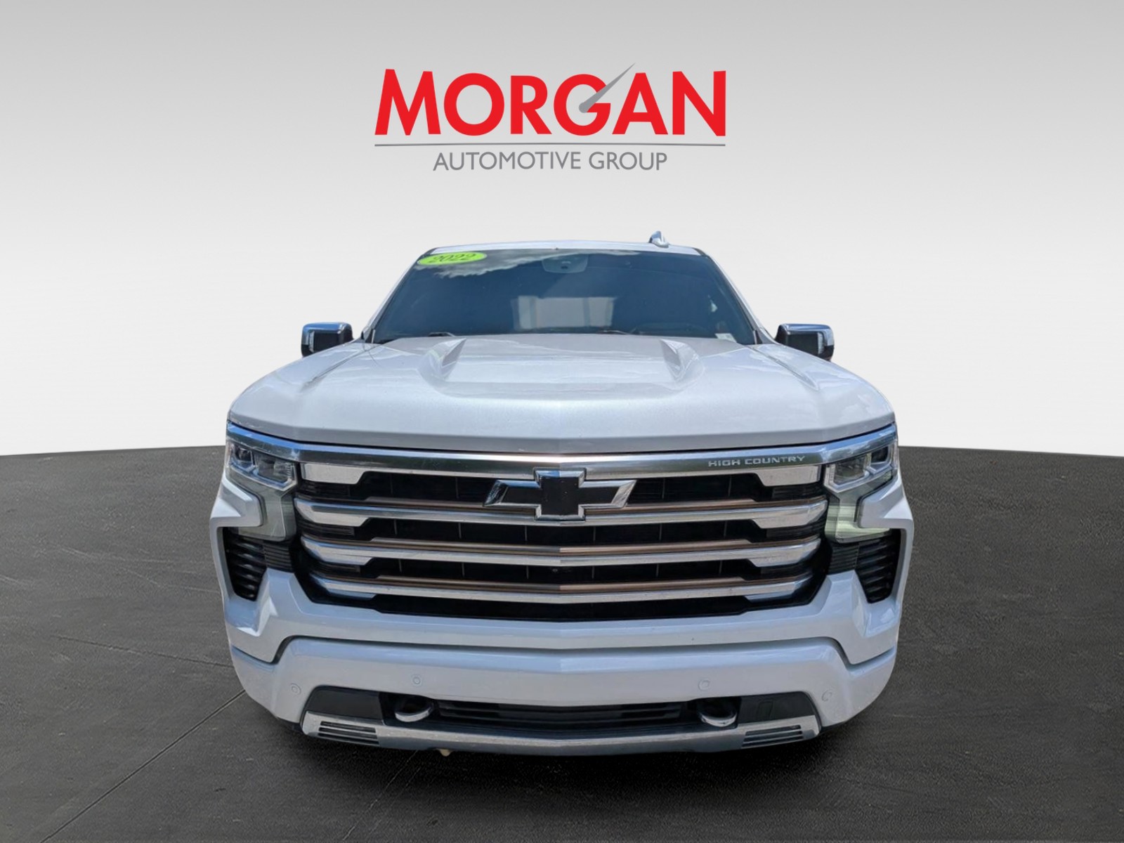 Used 2022 Iridescent Pearl Tricoat Chevrolet High Country image 9
