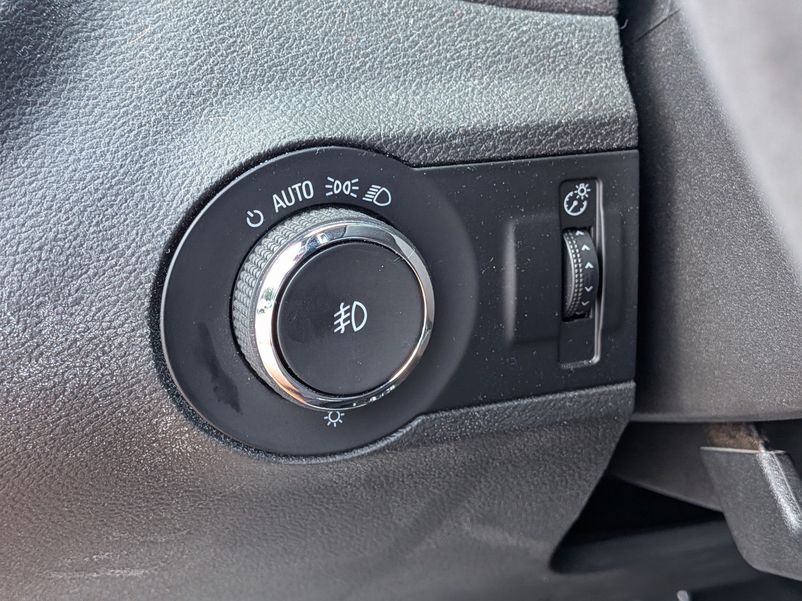 Used 2013 Crystal Red Tintcoat Chevrolet ZL1 image 22
