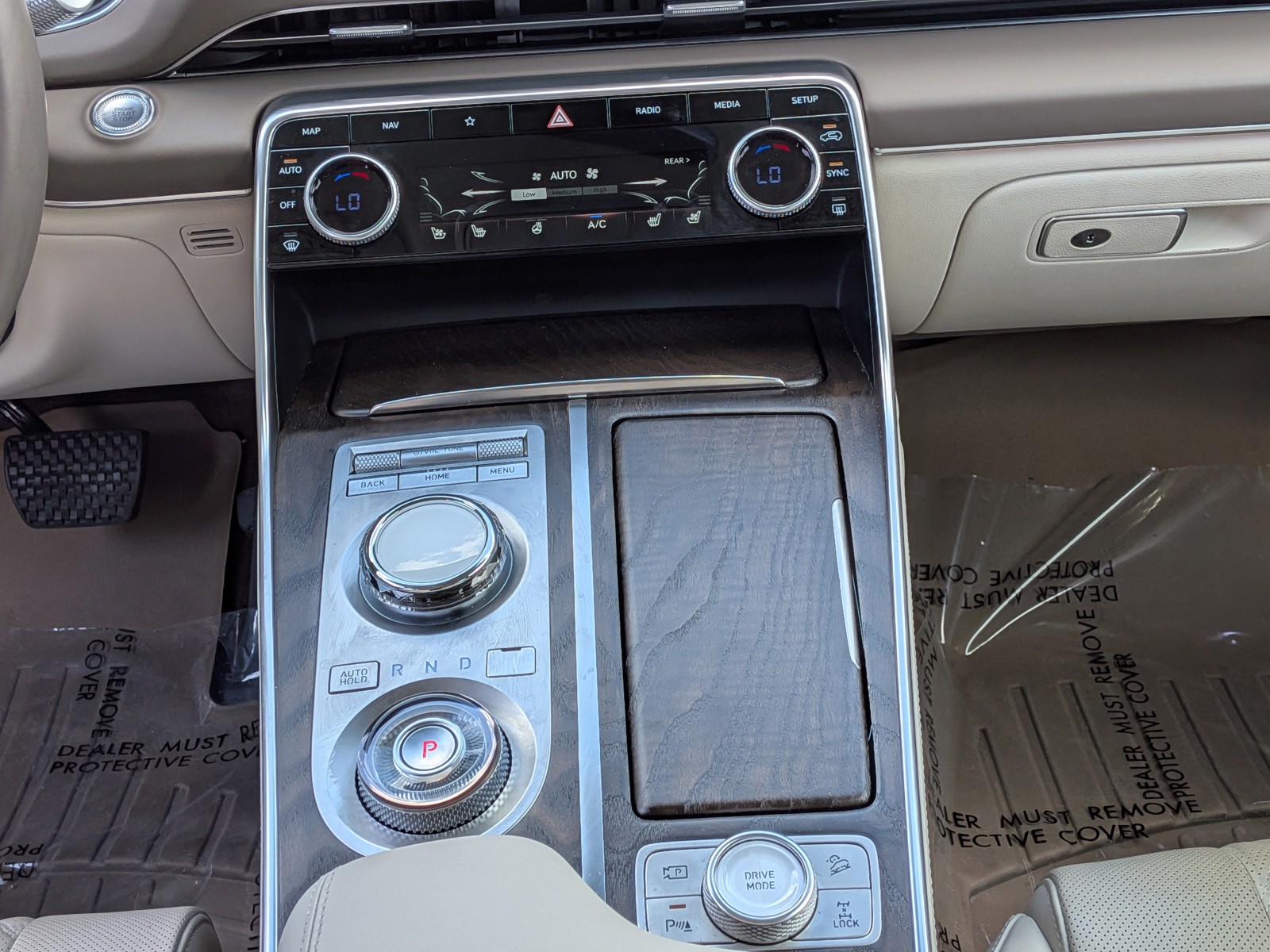 Used 2024 Savile Silver Genesis 3.5T Prestige image 23