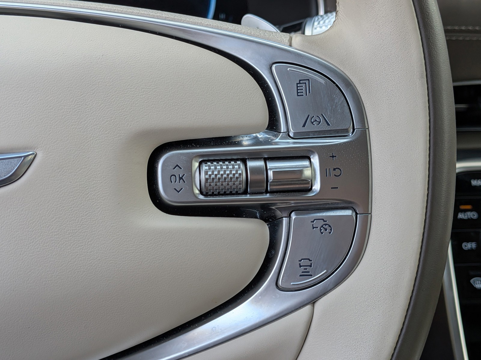 Used 2024 Savile Silver Genesis 3.5T Prestige image 27