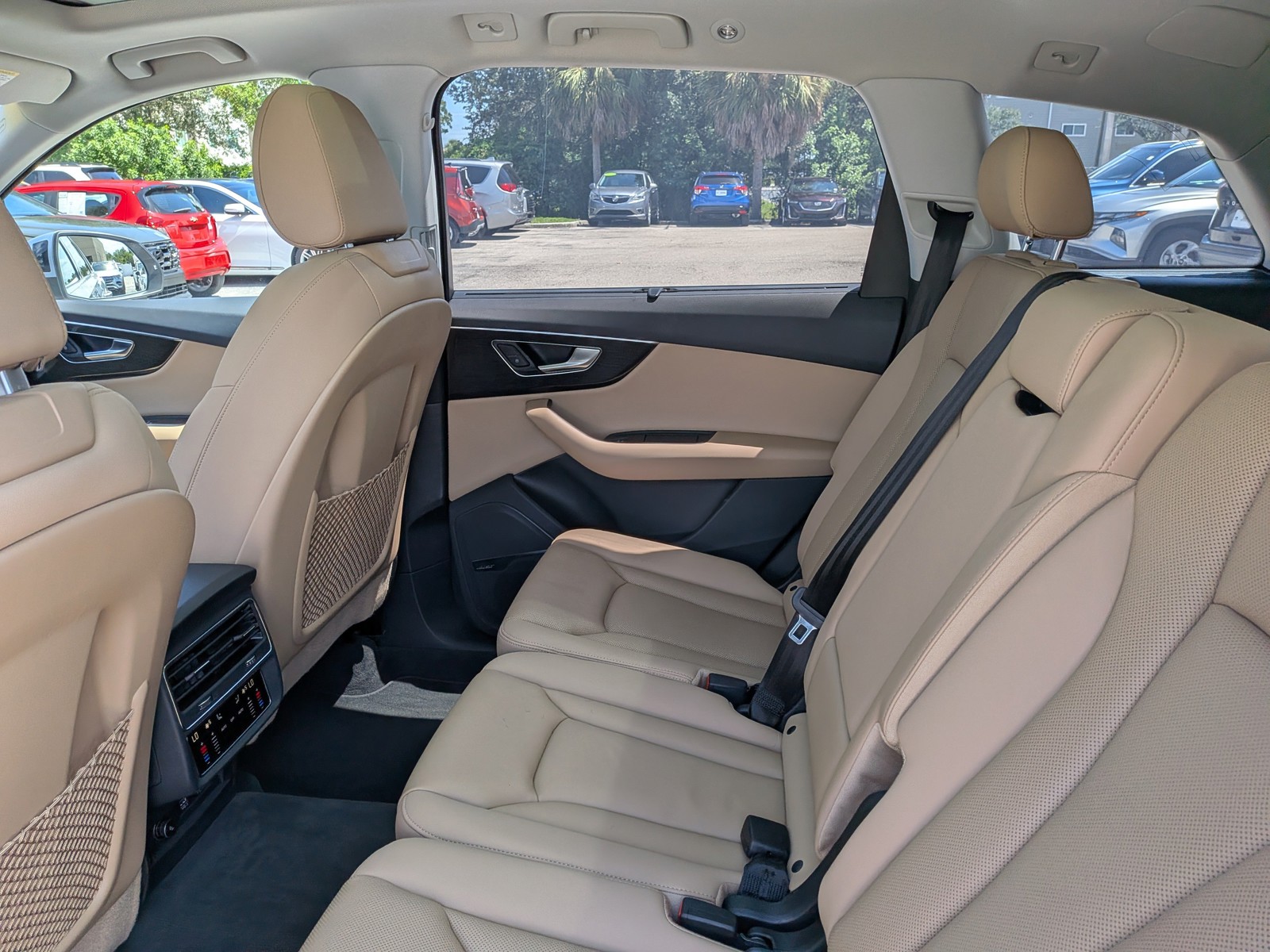Used 2020 Florett Silver Metallic Audi Prestige image 15