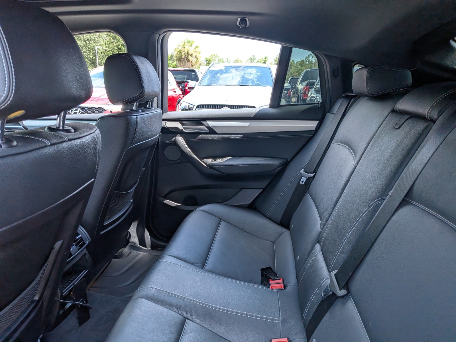 Used 2018 Dark Graphite Metallic BMW M40i image 12
