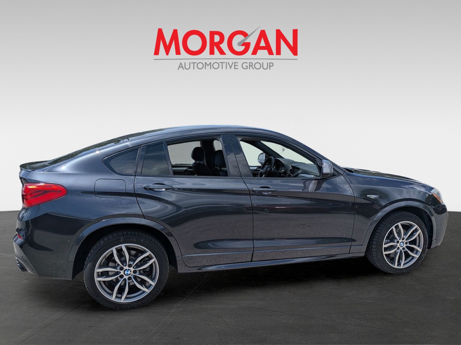 Used 2018 Dark Graphite Metallic BMW M40i image 2