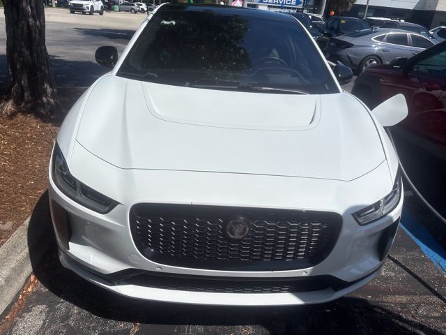 Used 2022 Fuji White Jaguar HSE image 3