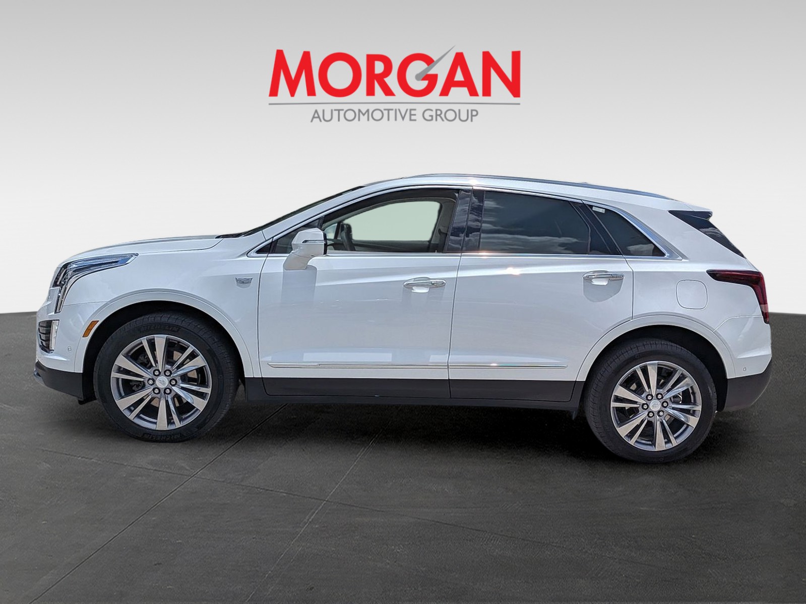 Used 2024 Crystal White Tricoat Cadillac FWD Premium Luxury image 7