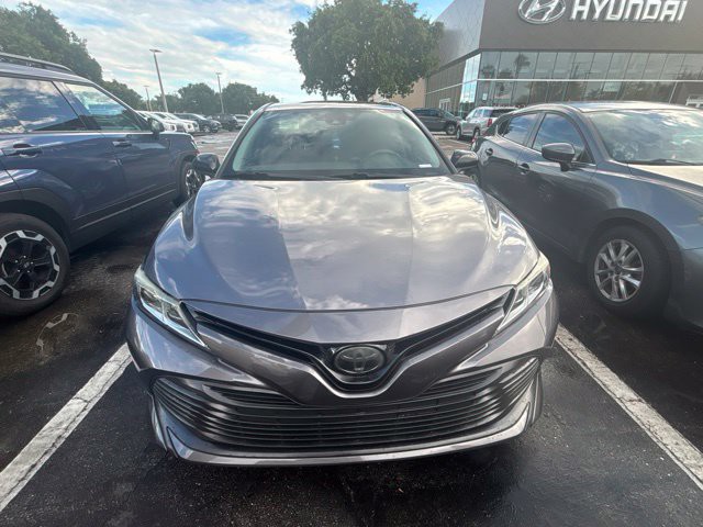 Used 2020 Predawn Gray Mica Toyota LE image 3