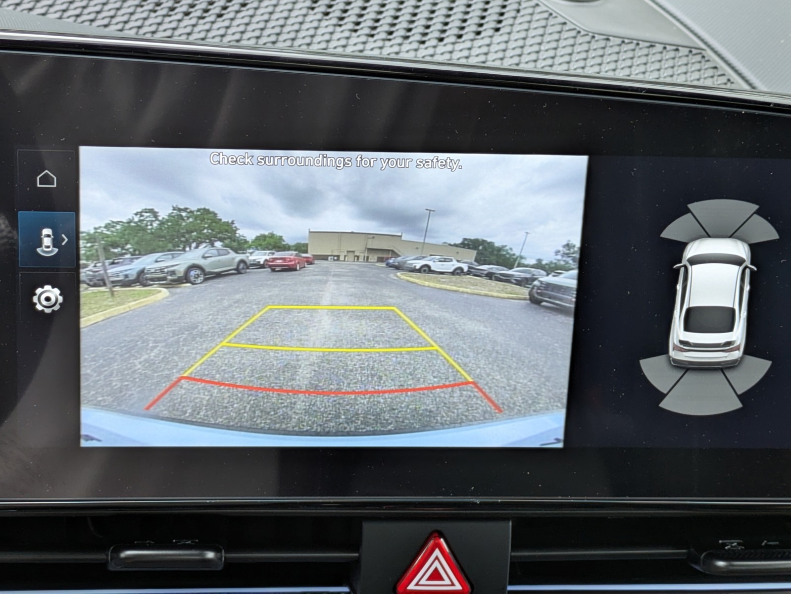 New 2026 Atlas White Hyundai Base image 25