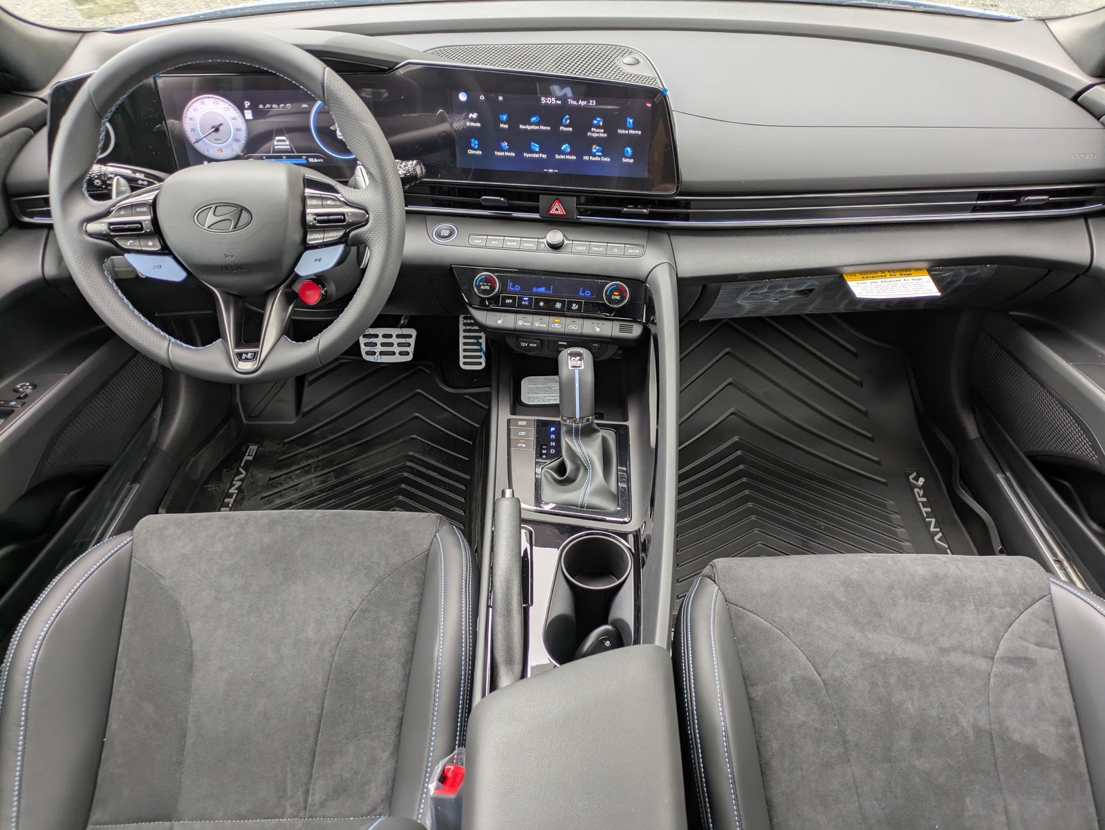 New 2026 Atlas White Hyundai Base image 12