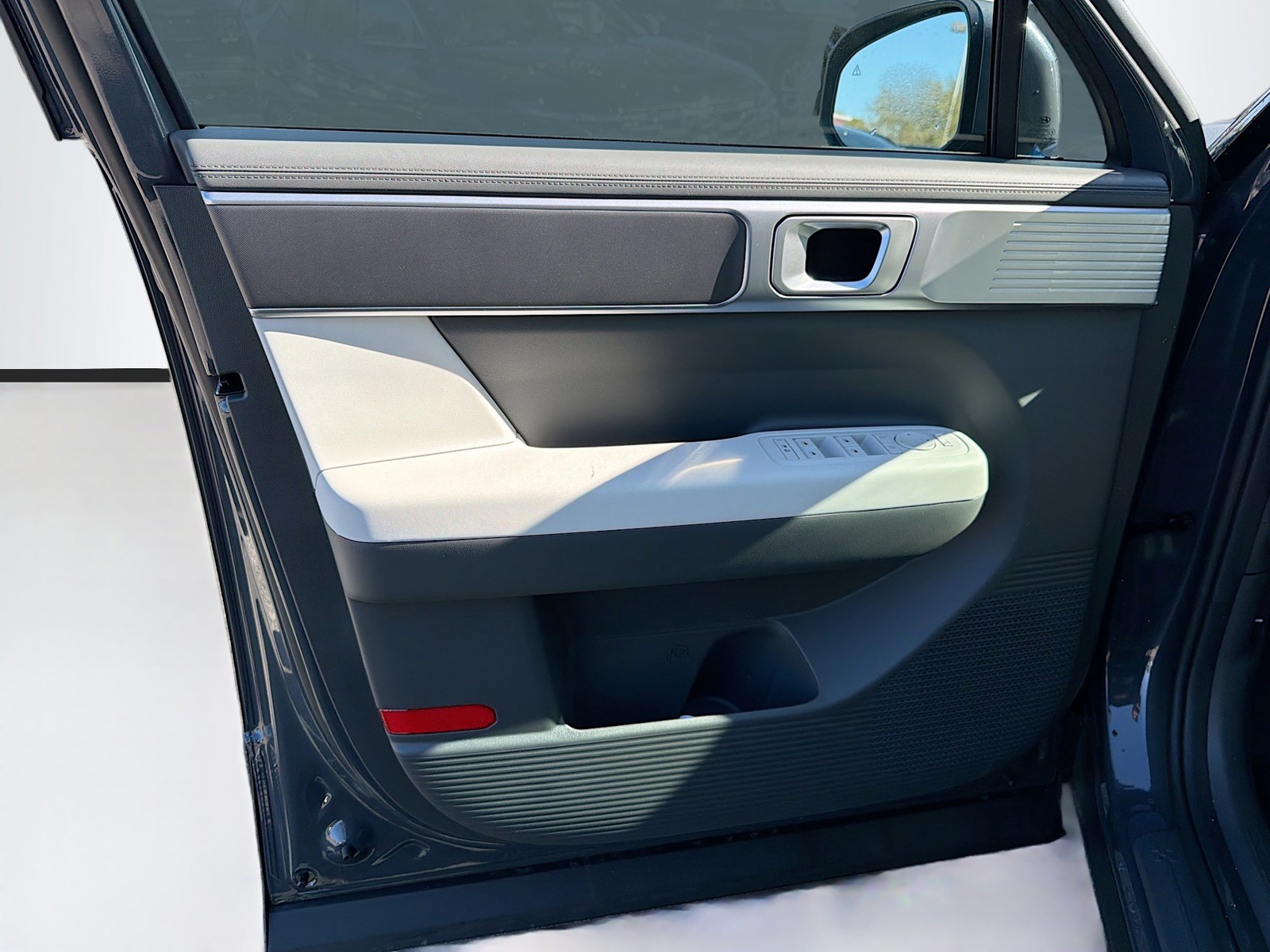New 2026 Ecotronic Gray Hyundai SE image 21
