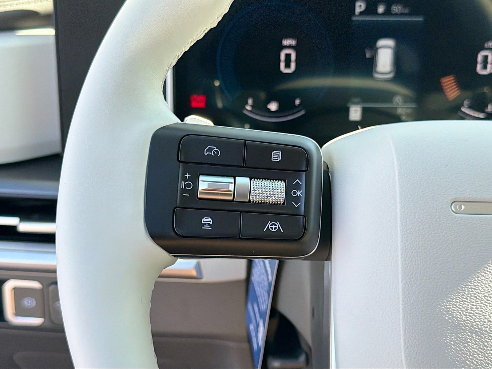 New 2026 Ecotronic Gray Hyundai SE image 31