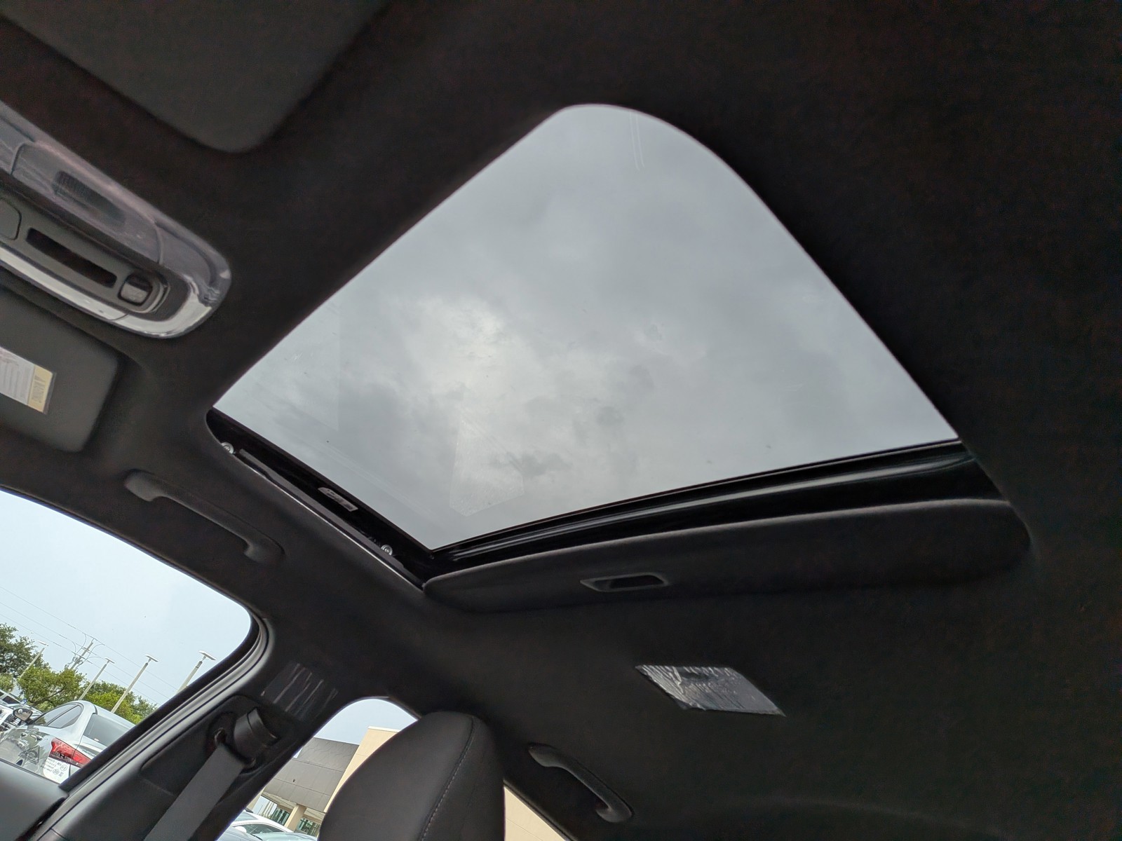 New 2026 Abyss Black Hyundai SEL Sport Premium image 22