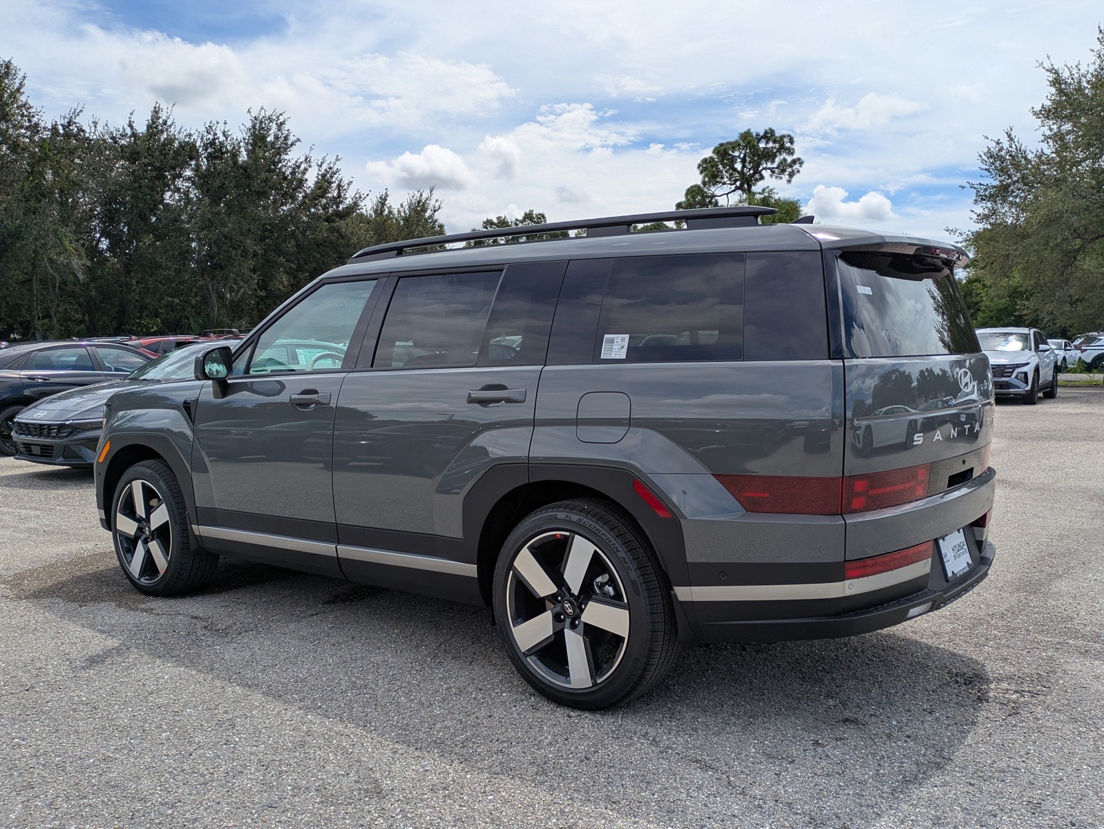 New 2027 Hampton Gray Hyundai Limited 6P image 7
