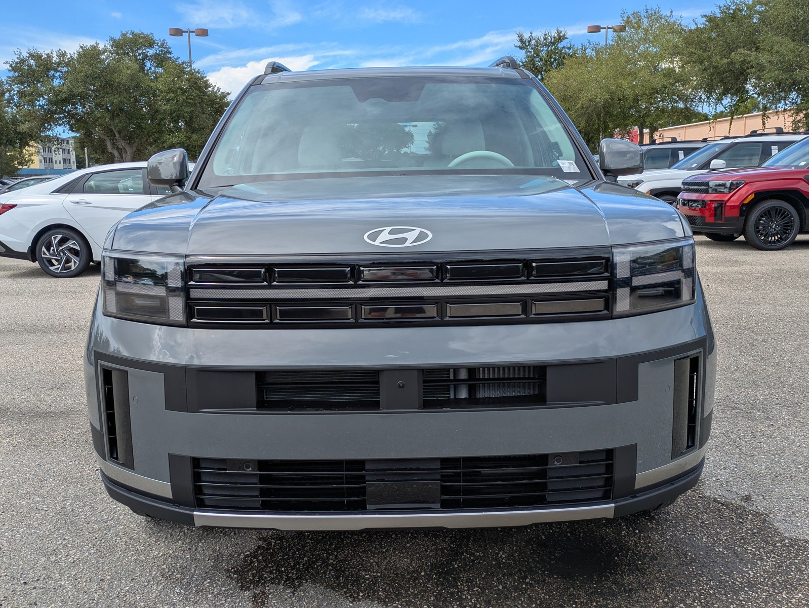 New 2027 Hampton Gray Hyundai Limited 6P image 3
