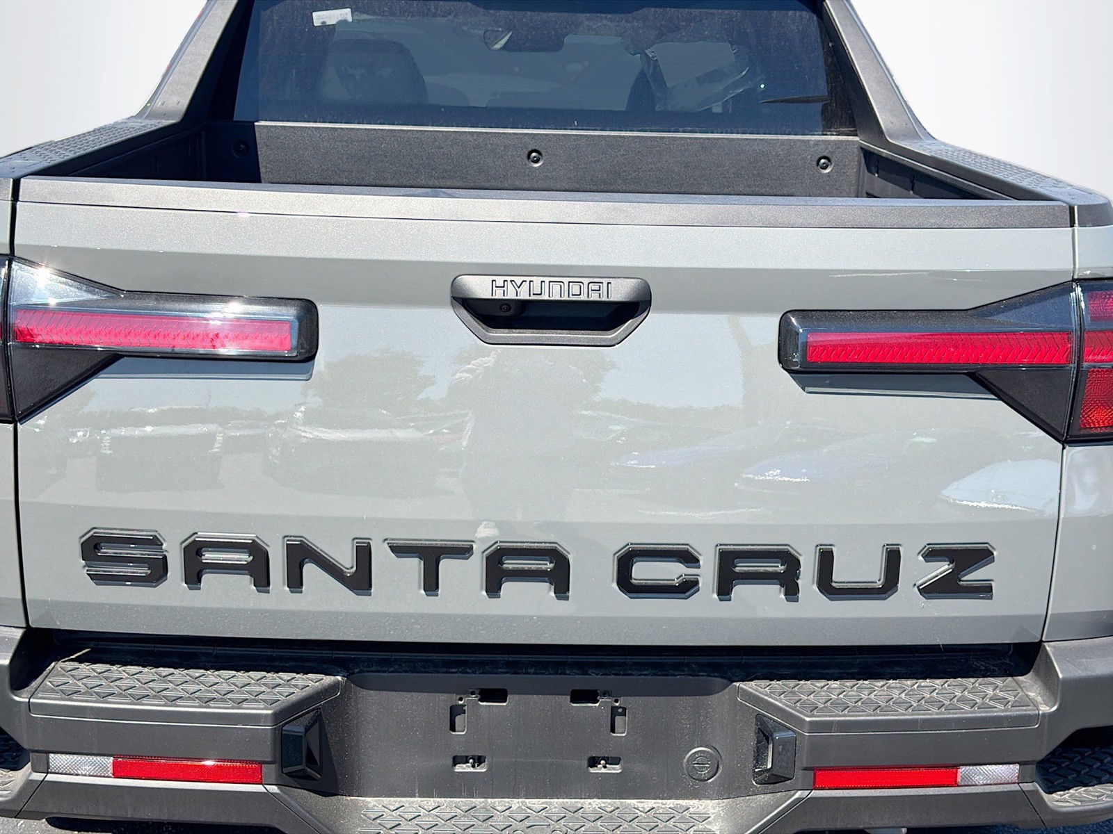 New 2026 Hampton Gray Hyundai SEL image 11