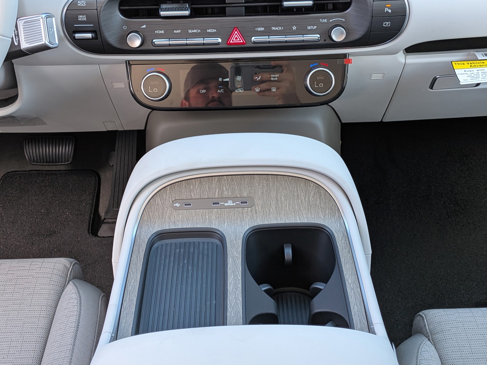 New 2026 Classy Blue Pearl Hyundai SE image 19