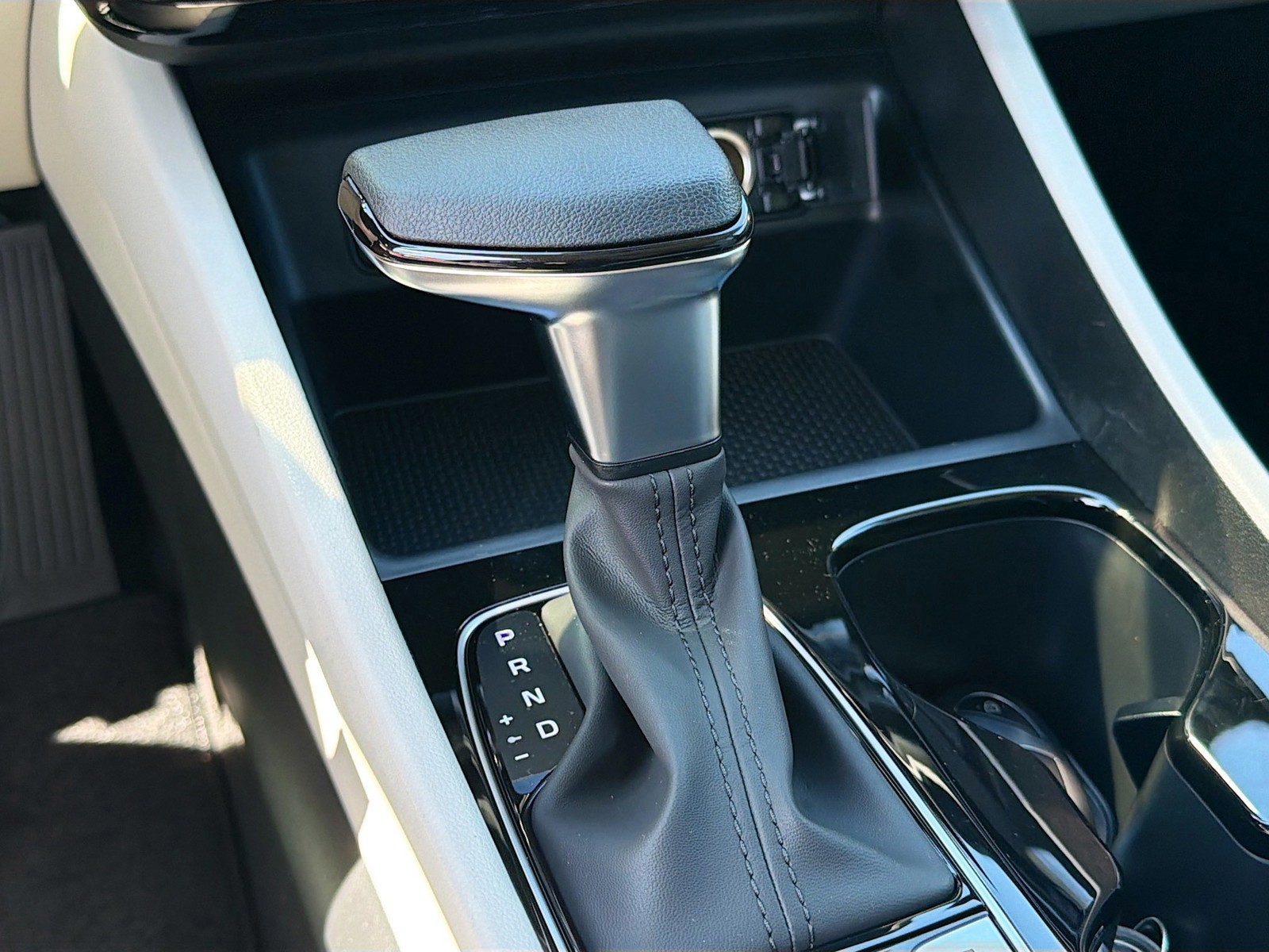 New 2026 Serenity White Pearl Hyundai SEL image 26