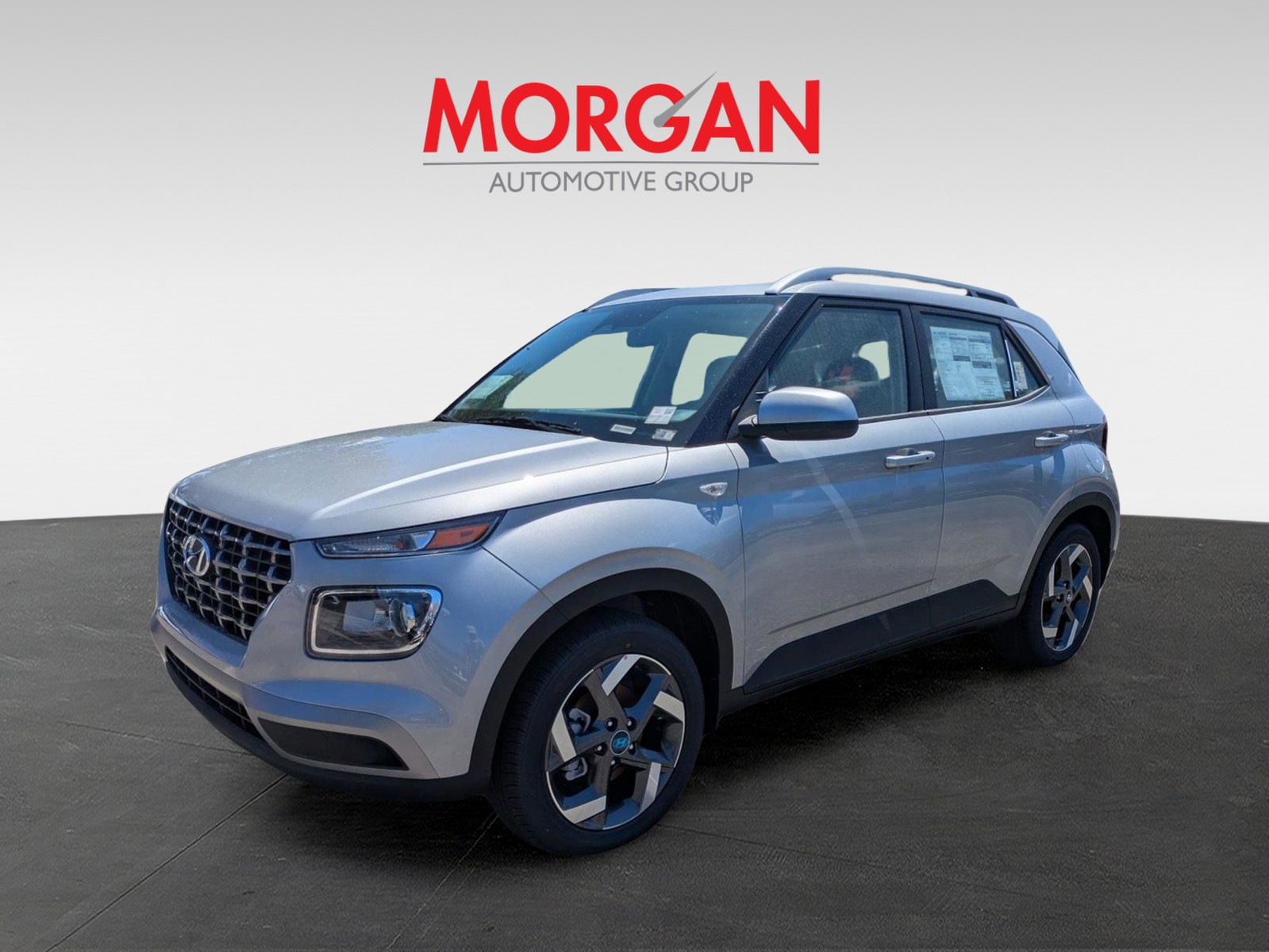 New 2026 Shimmering Silver Hyundai SEL image 9