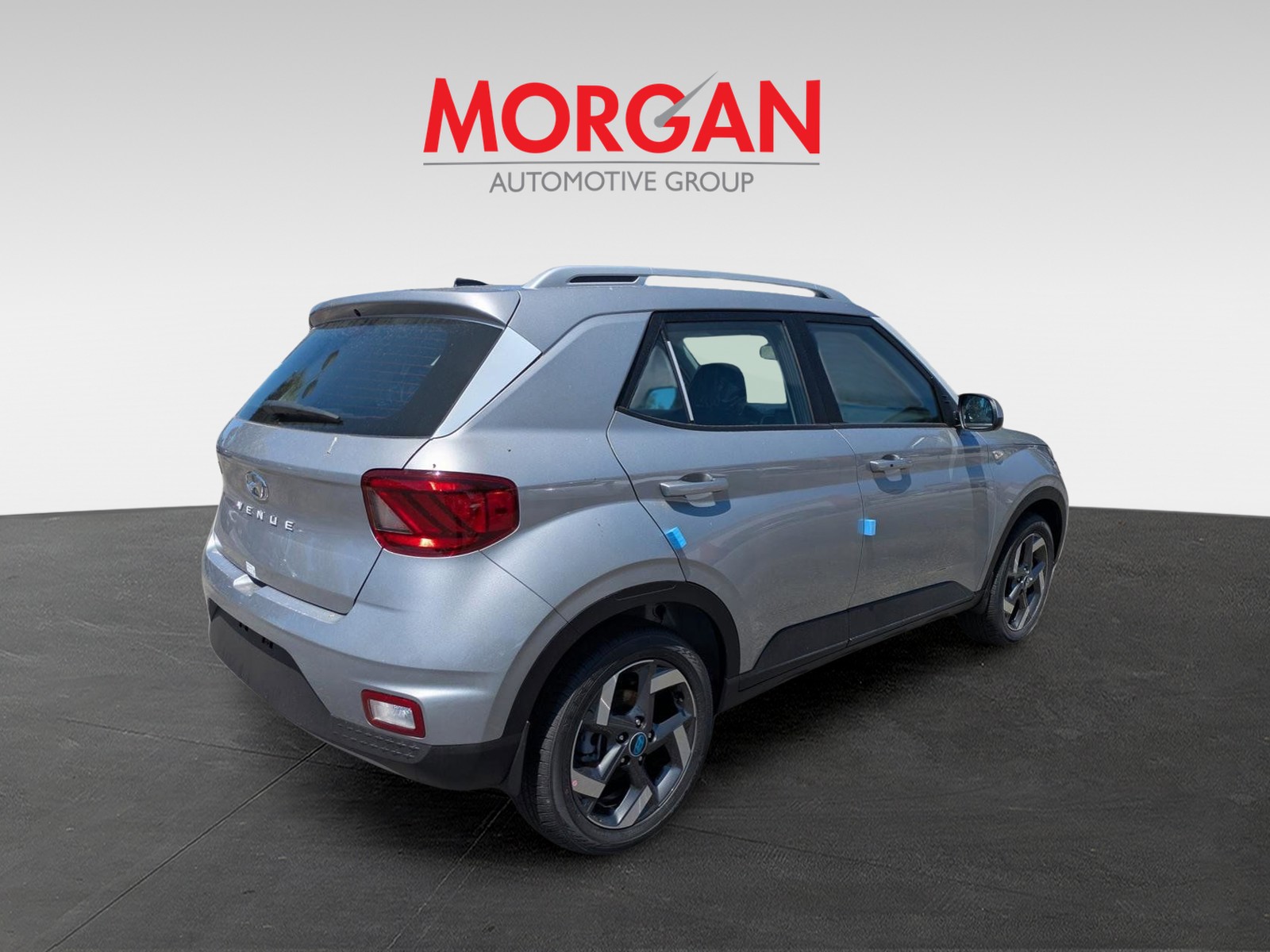 New 2026 Shimmering Silver Hyundai SEL image 5