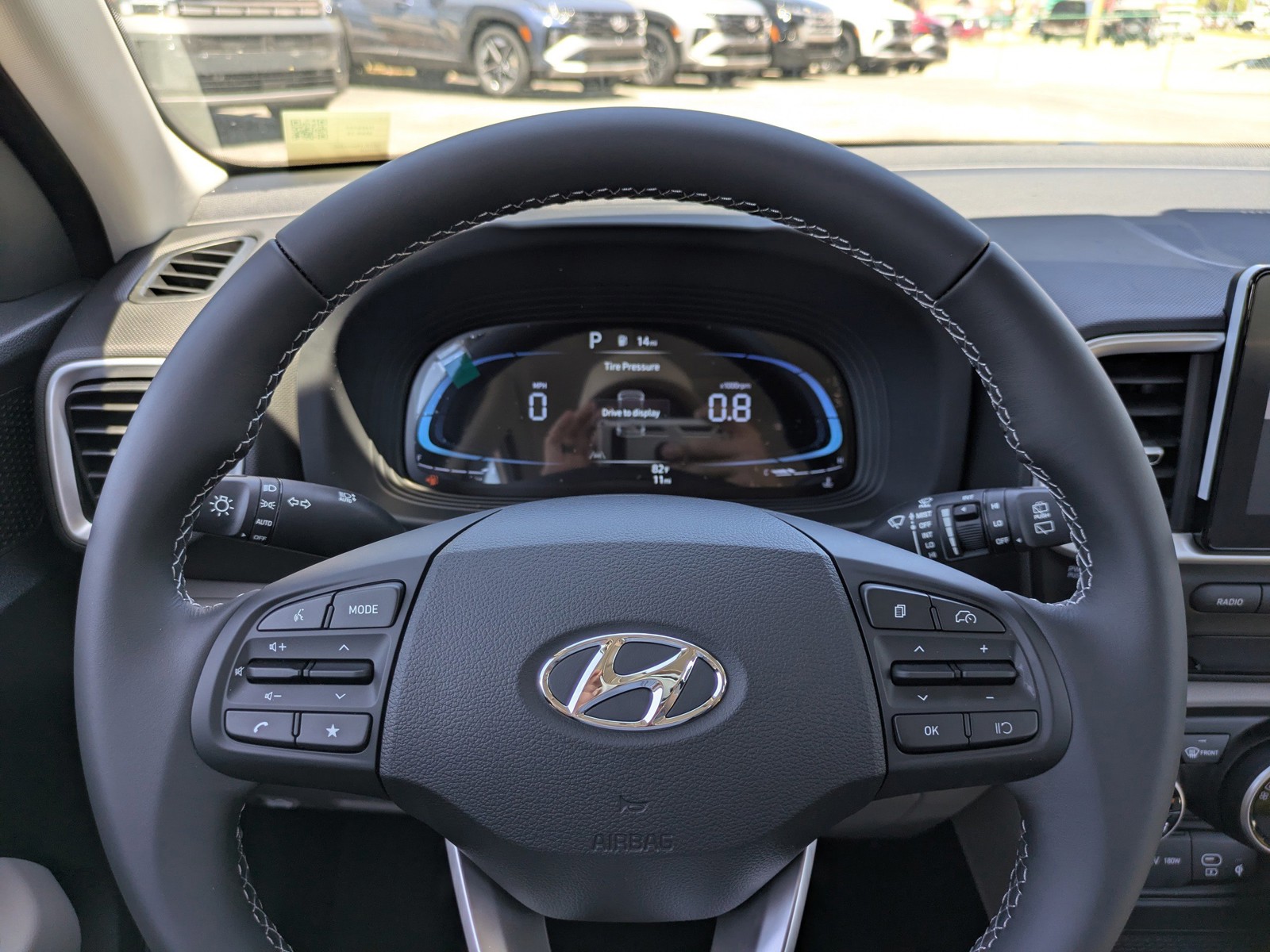 New 2026 Shimmering Silver Hyundai SEL image 23