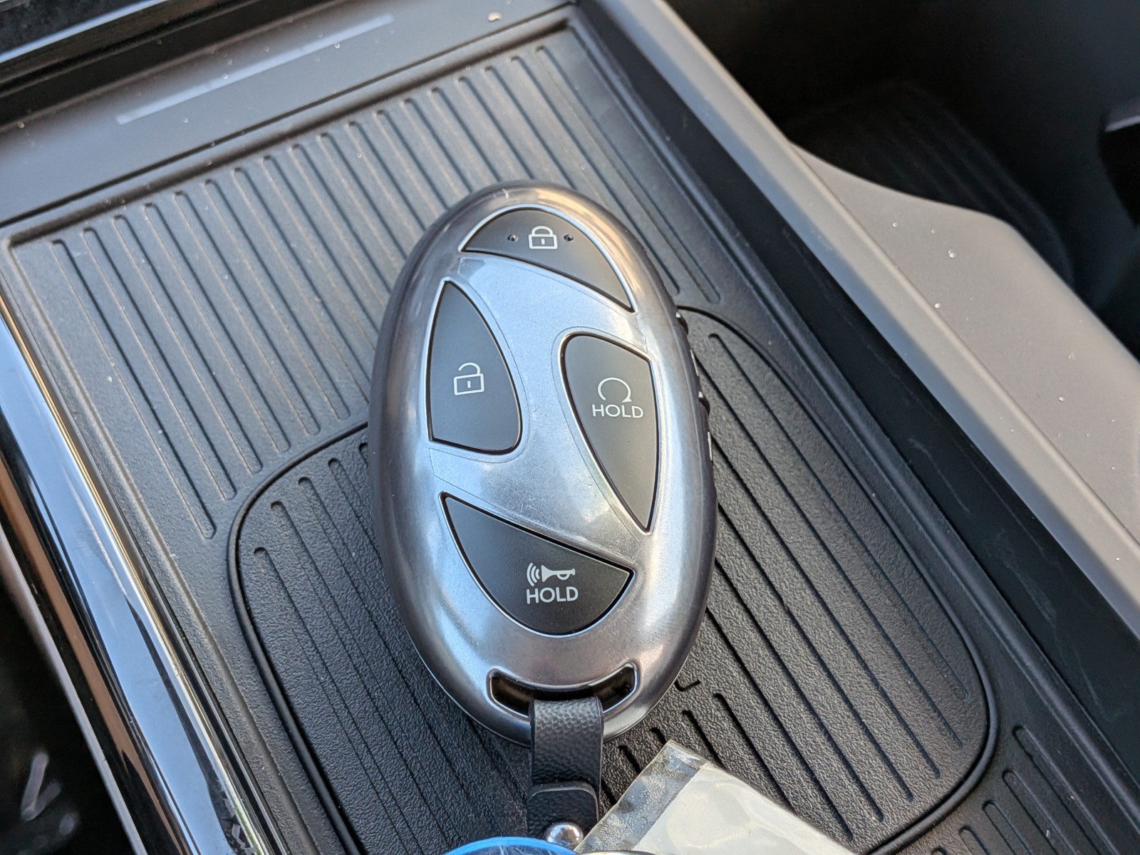 New 2026 Shimmering Silver Hyundai Limited image 34