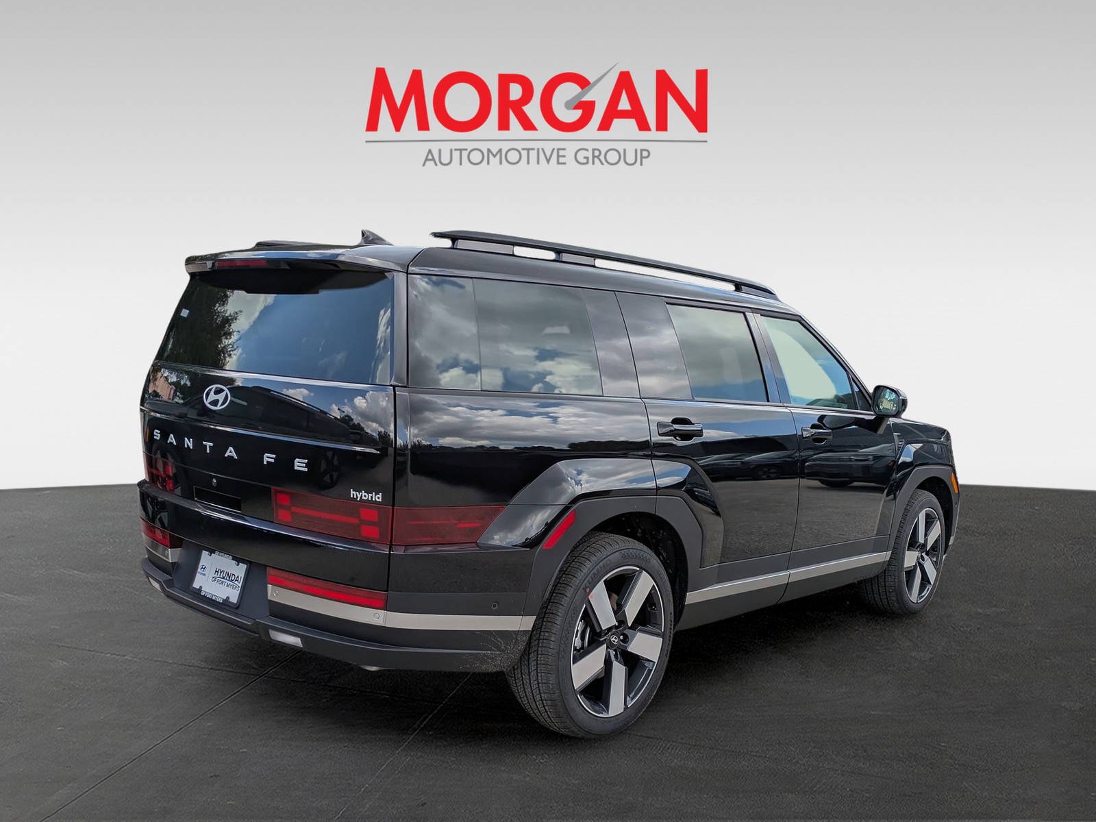 New 2027 Phantom Black Hyundai Limited 6P image 5