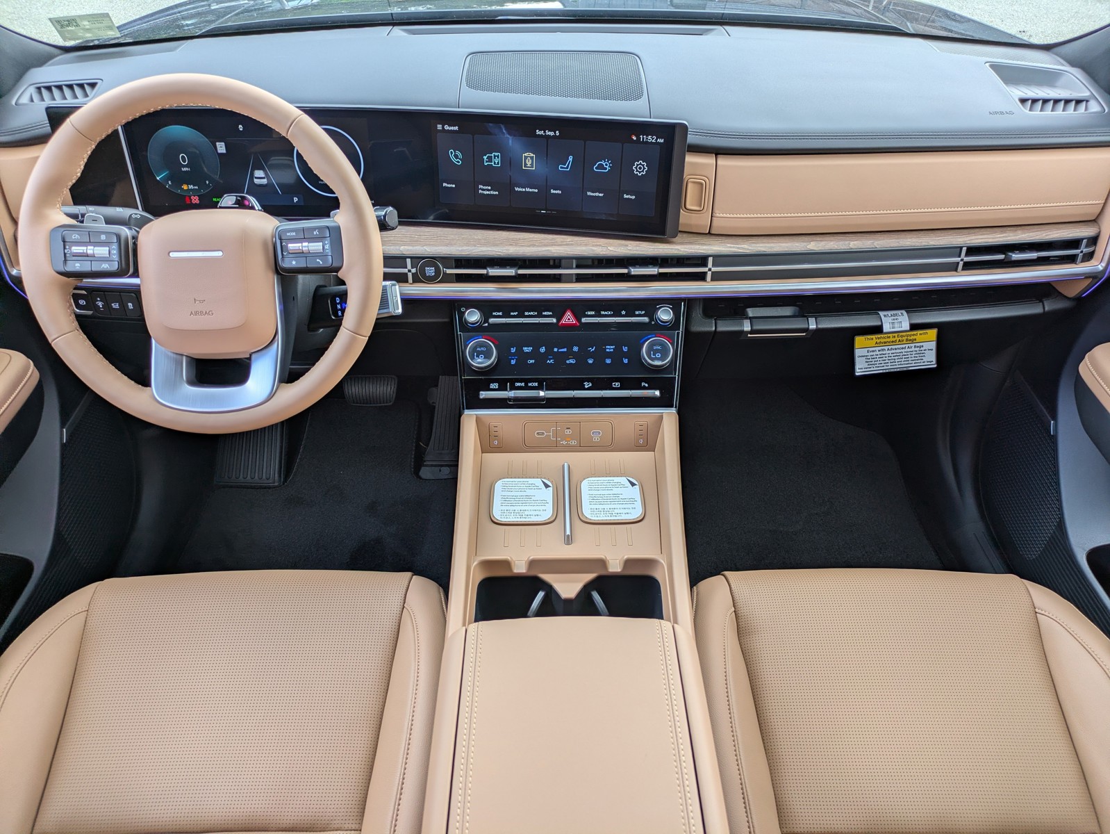 New 2027 Phantom Black Hyundai Limited 6P image 13
