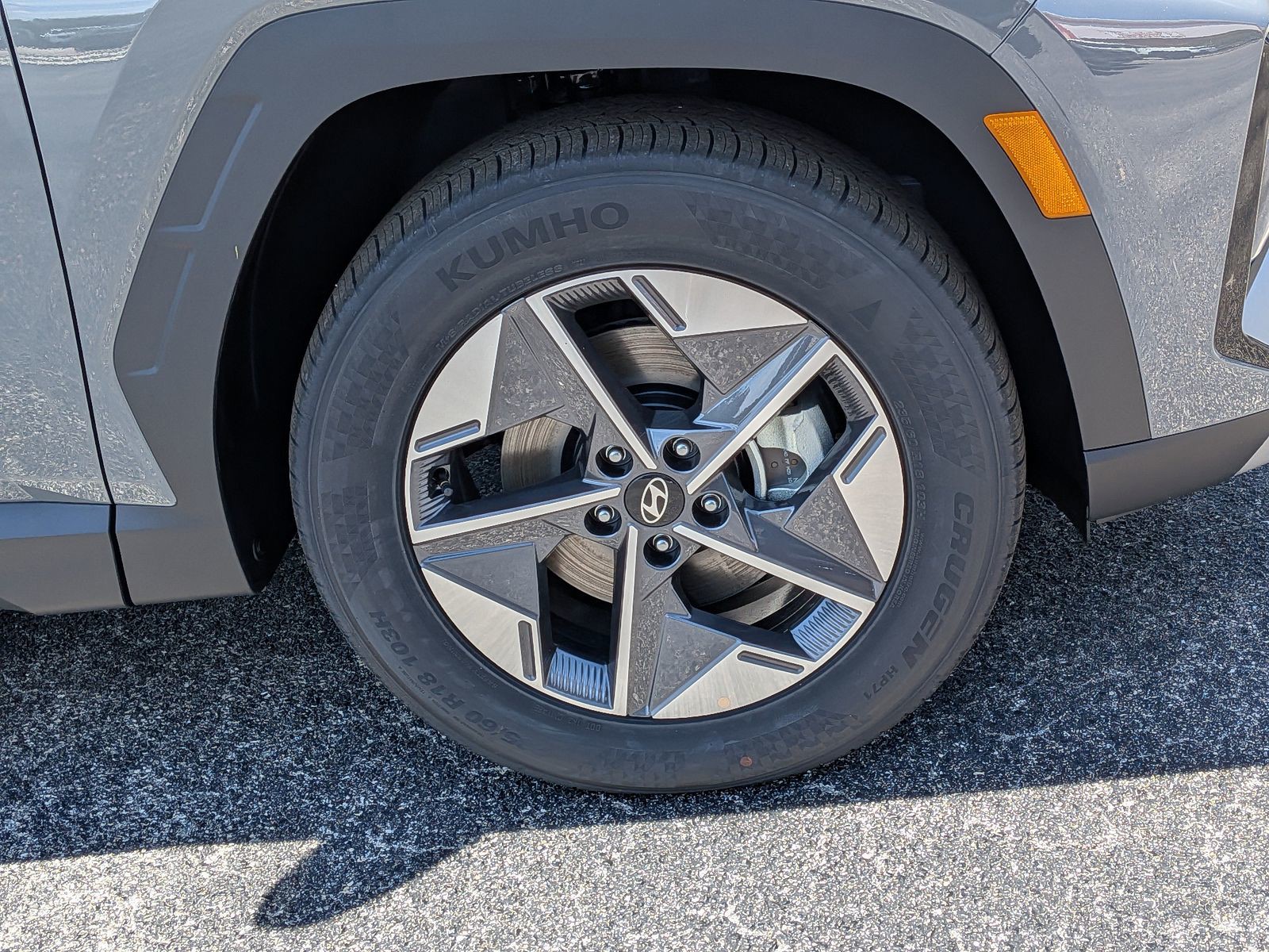 New 2026 Hampton Gray Hyundai SEL Premium image 9