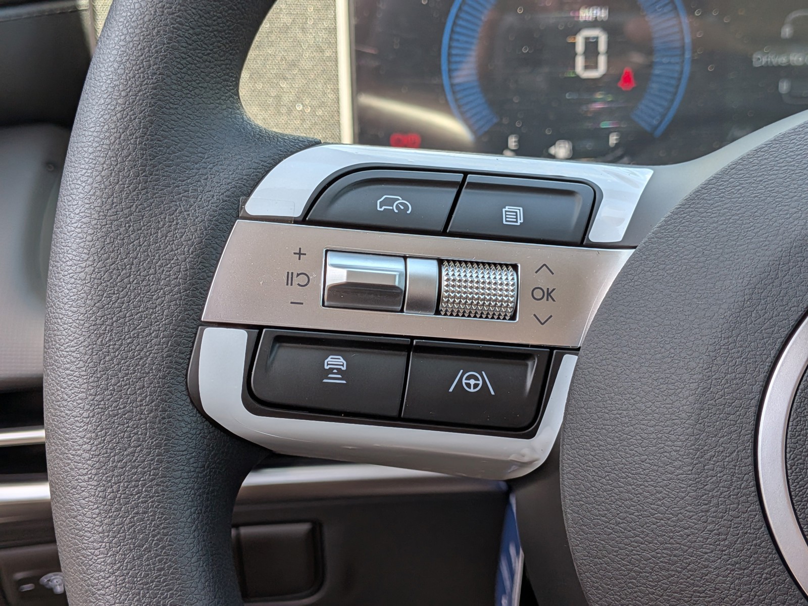 New 2026 Hampton Gray Hyundai SEL Premium image 21