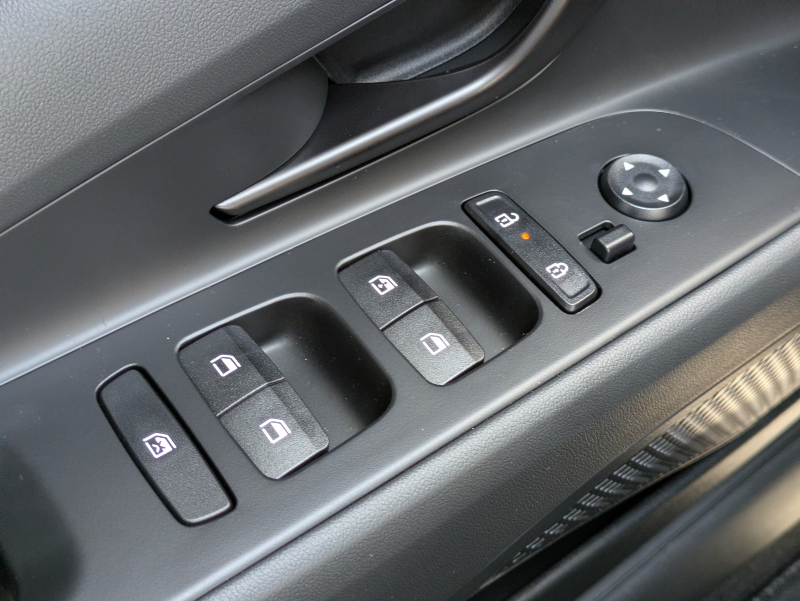 New 2026 Amazon Gray Hyundai SEL Sport Plus image 19