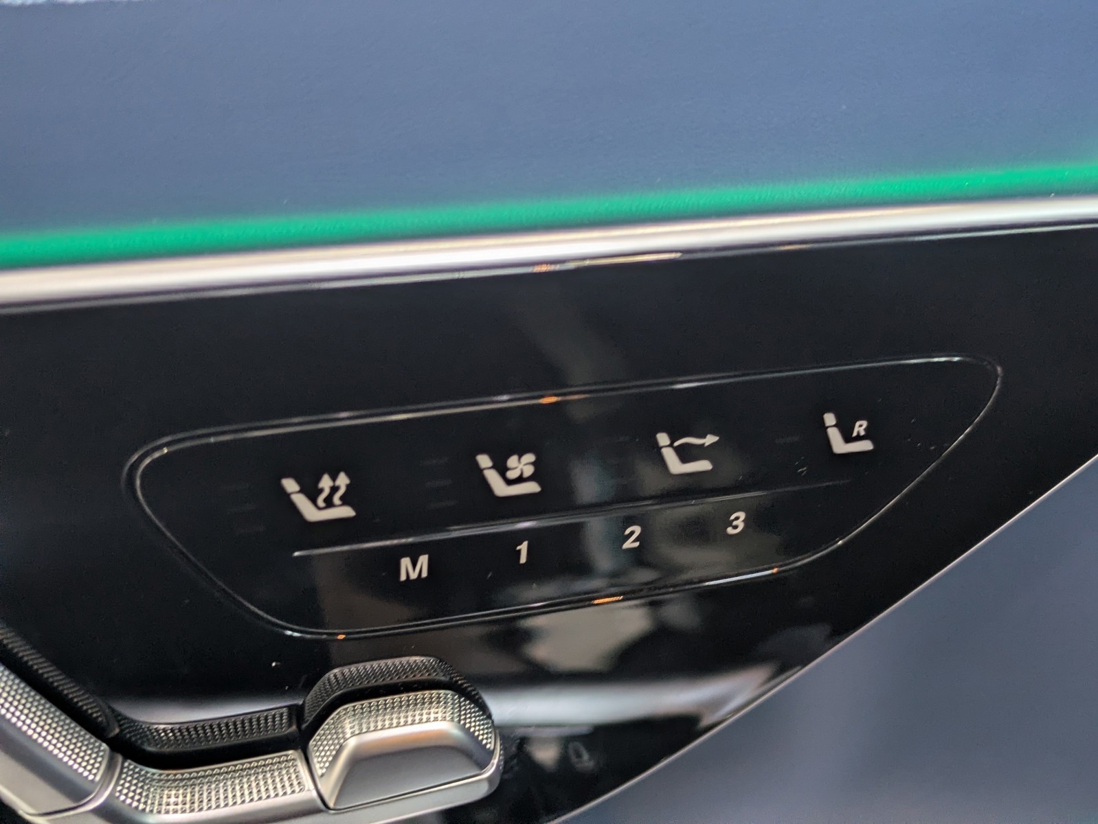 New 2027  Mercedes-Benz SL 63 AMG® image 18