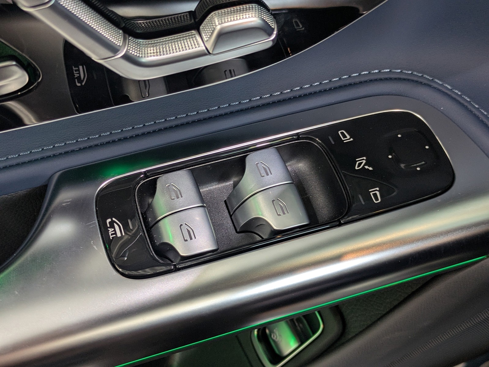 New 2027  Mercedes-Benz SL 63 AMG® image 19
