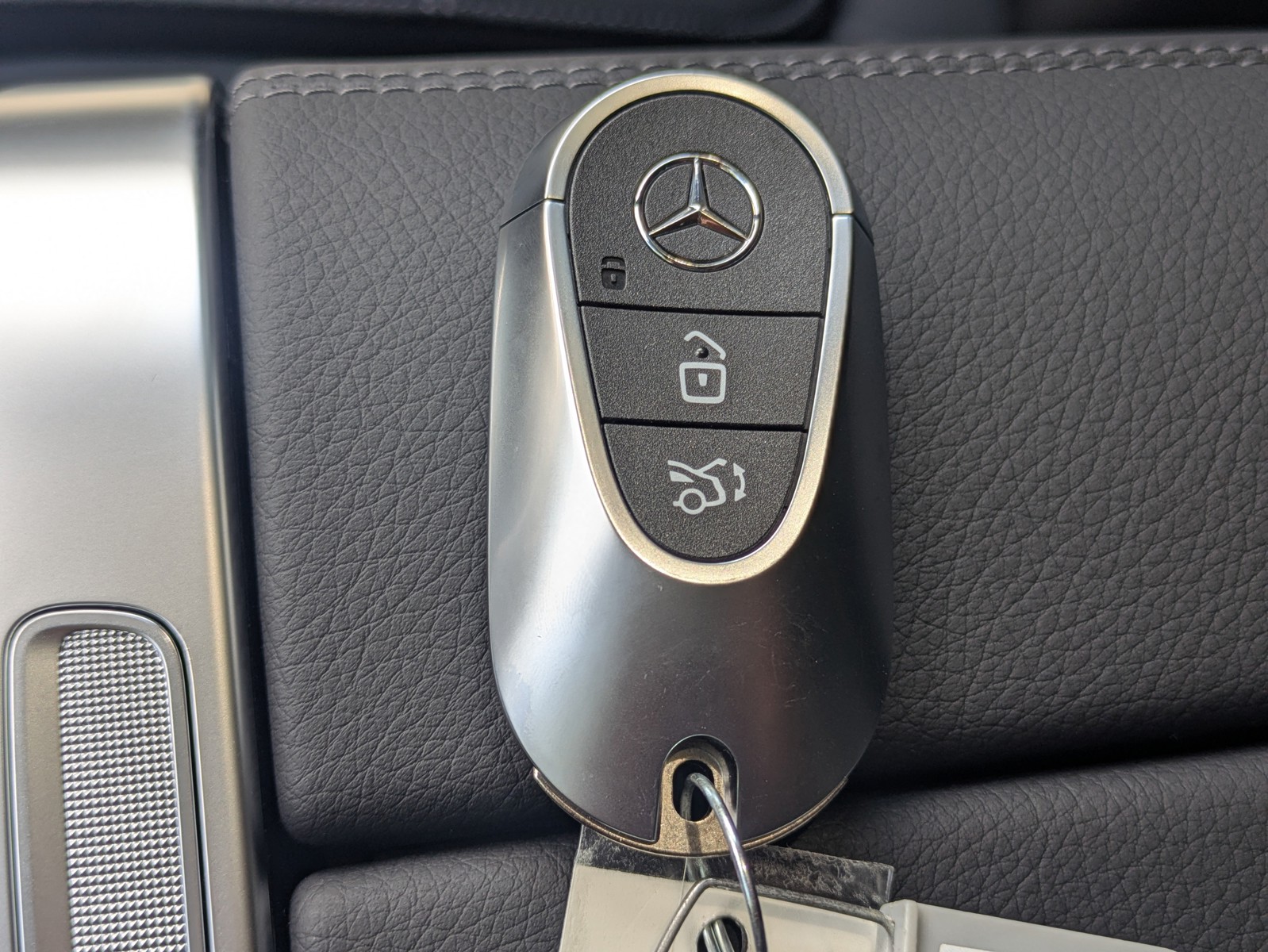 New 2027  Mercedes-Benz  image 28