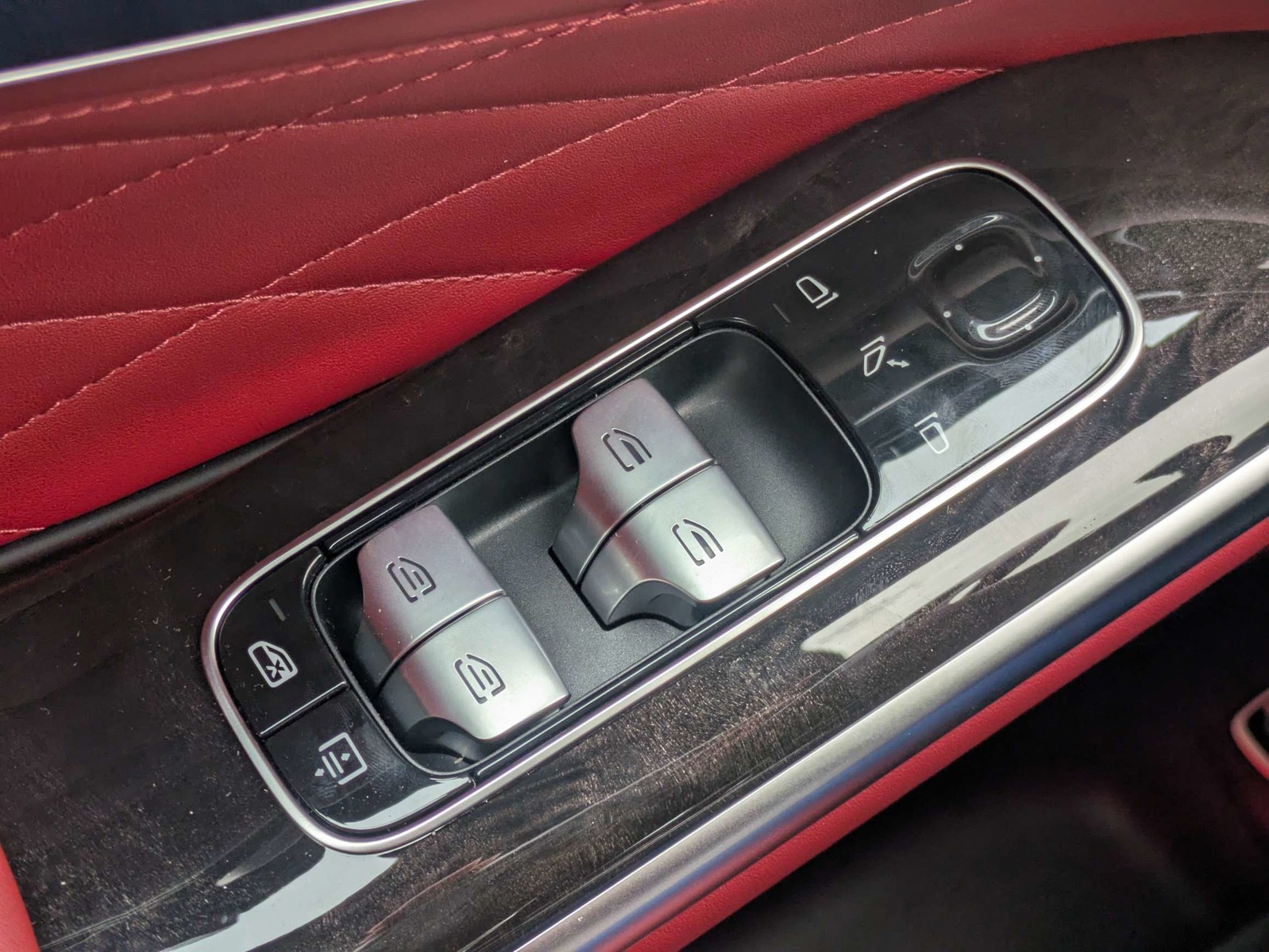 New 2027 Silver Mercedes-Benz S 580 image 23
