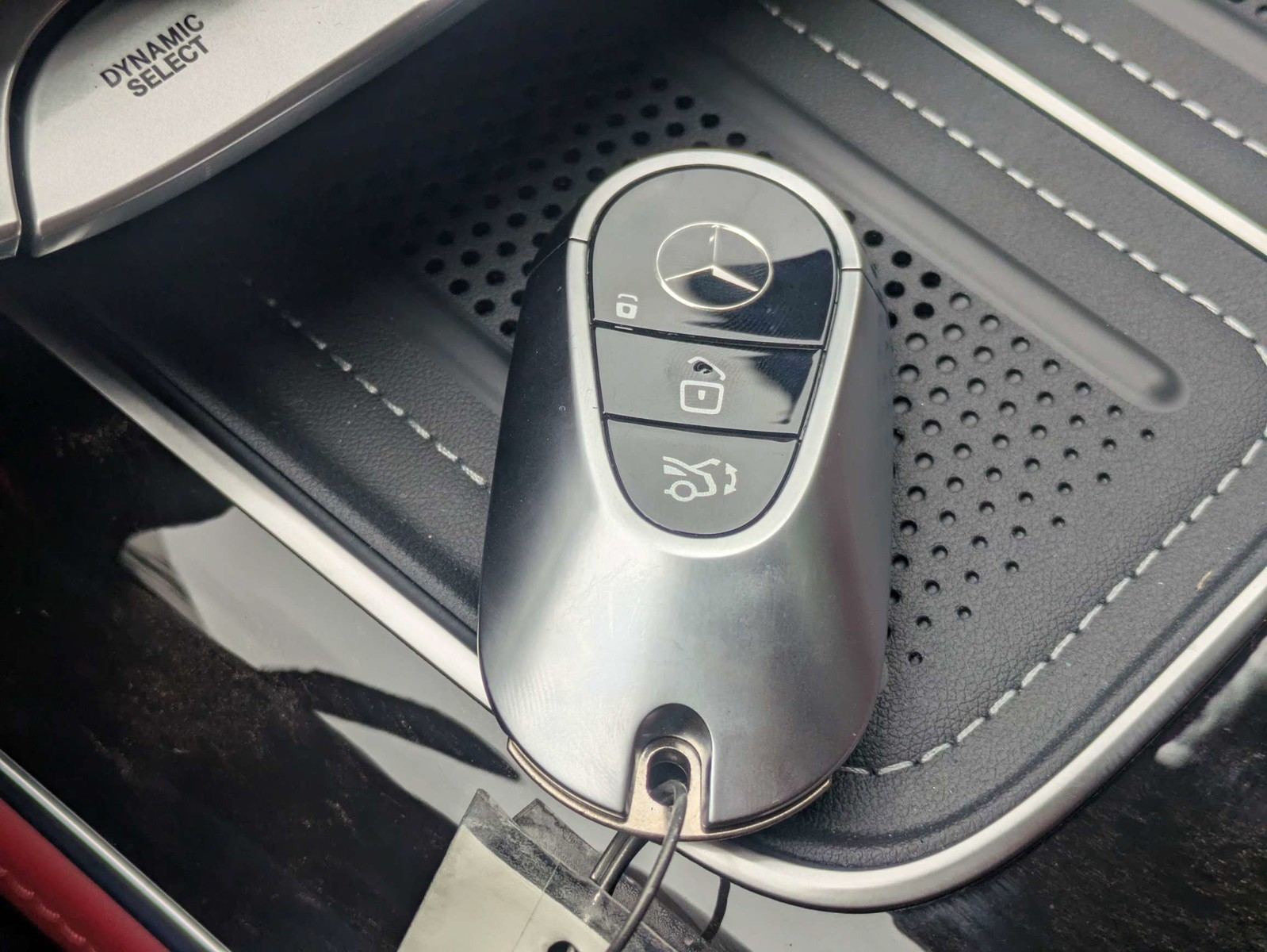 New 2027 Silver Mercedes-Benz S 580 image 28