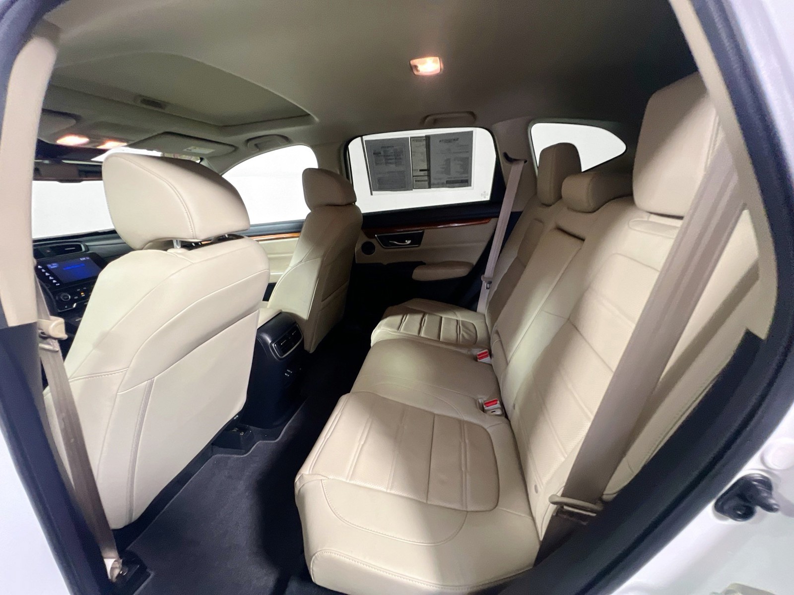 Used 2019 Platinum White Pearl Honda Touring image 23