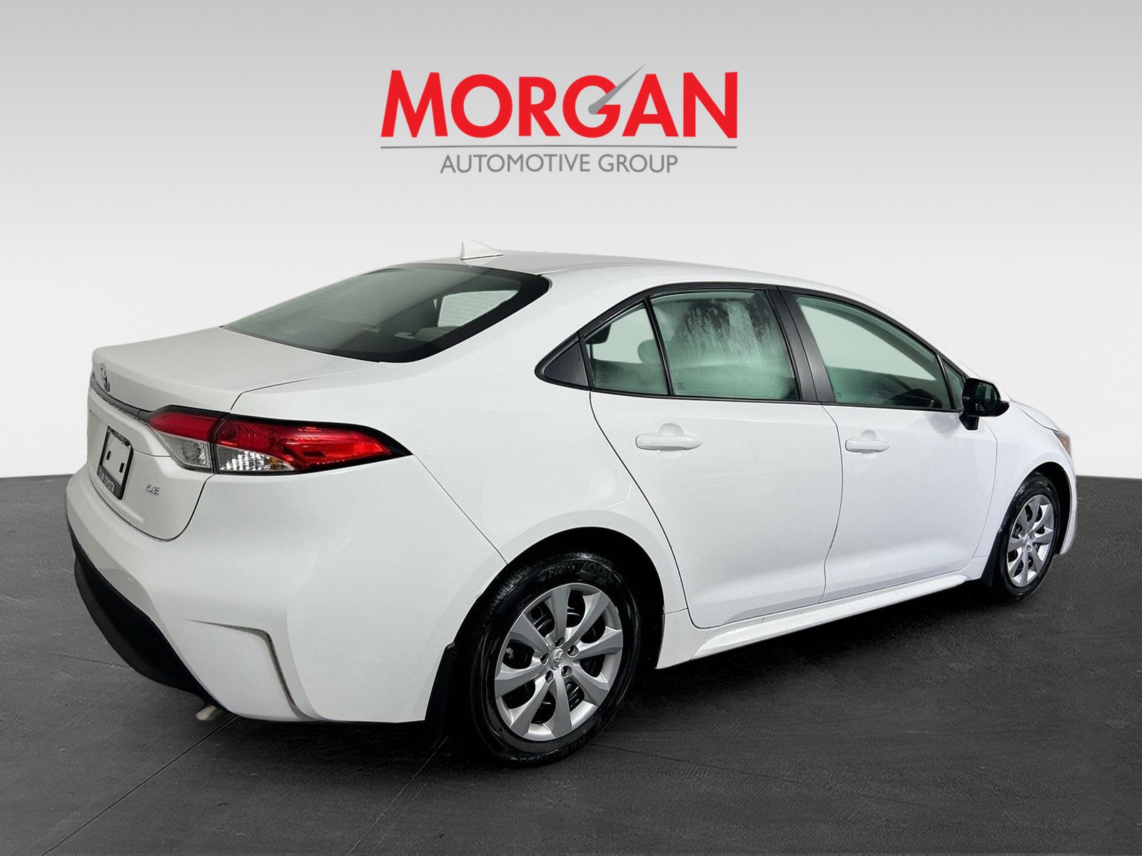 Used 2026 Ice Cap Toyota LE image 3
