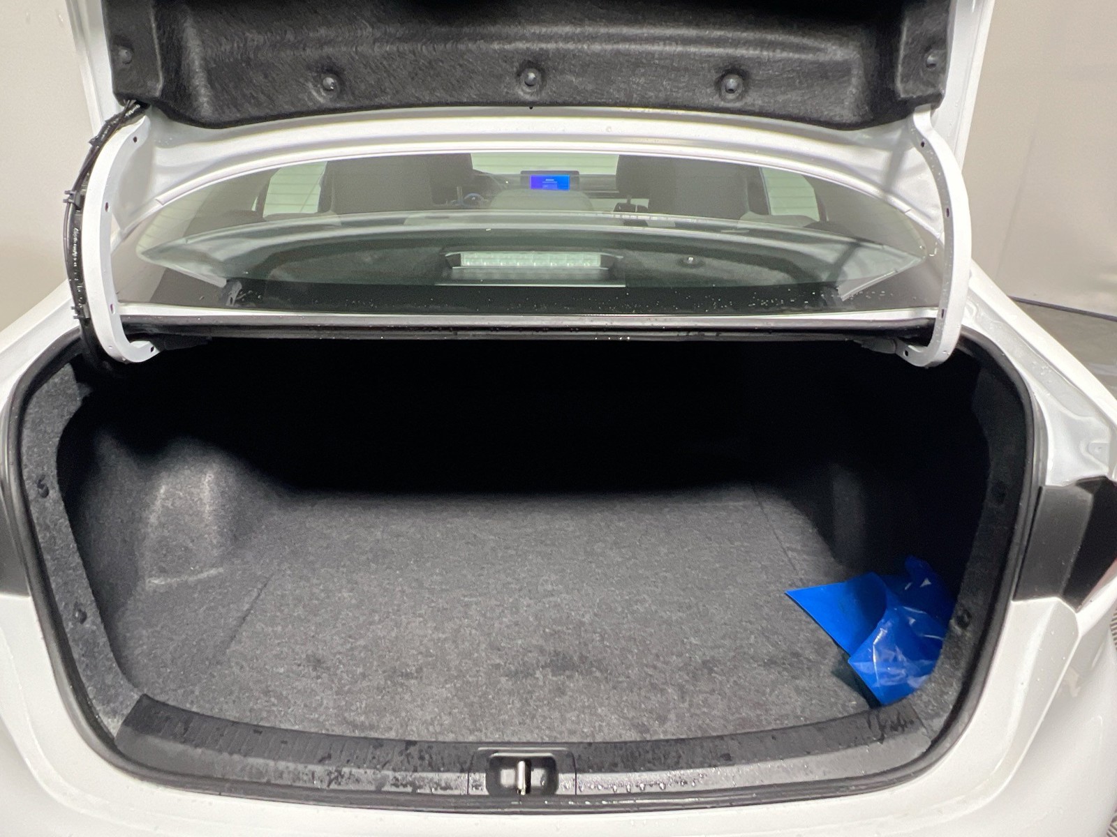 Used 2026 Ice Cap Toyota LE image 29