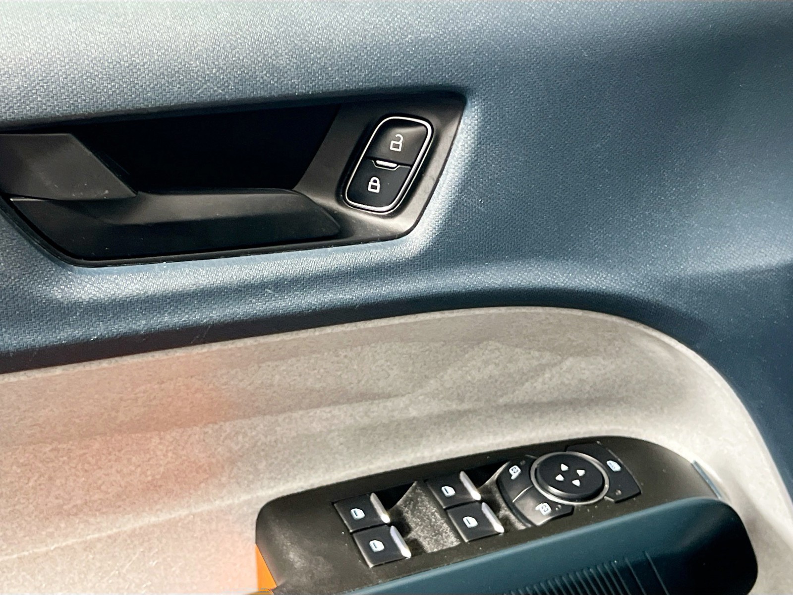 Used 2023 Carbonized Gray Metallic Ford XLT image 14