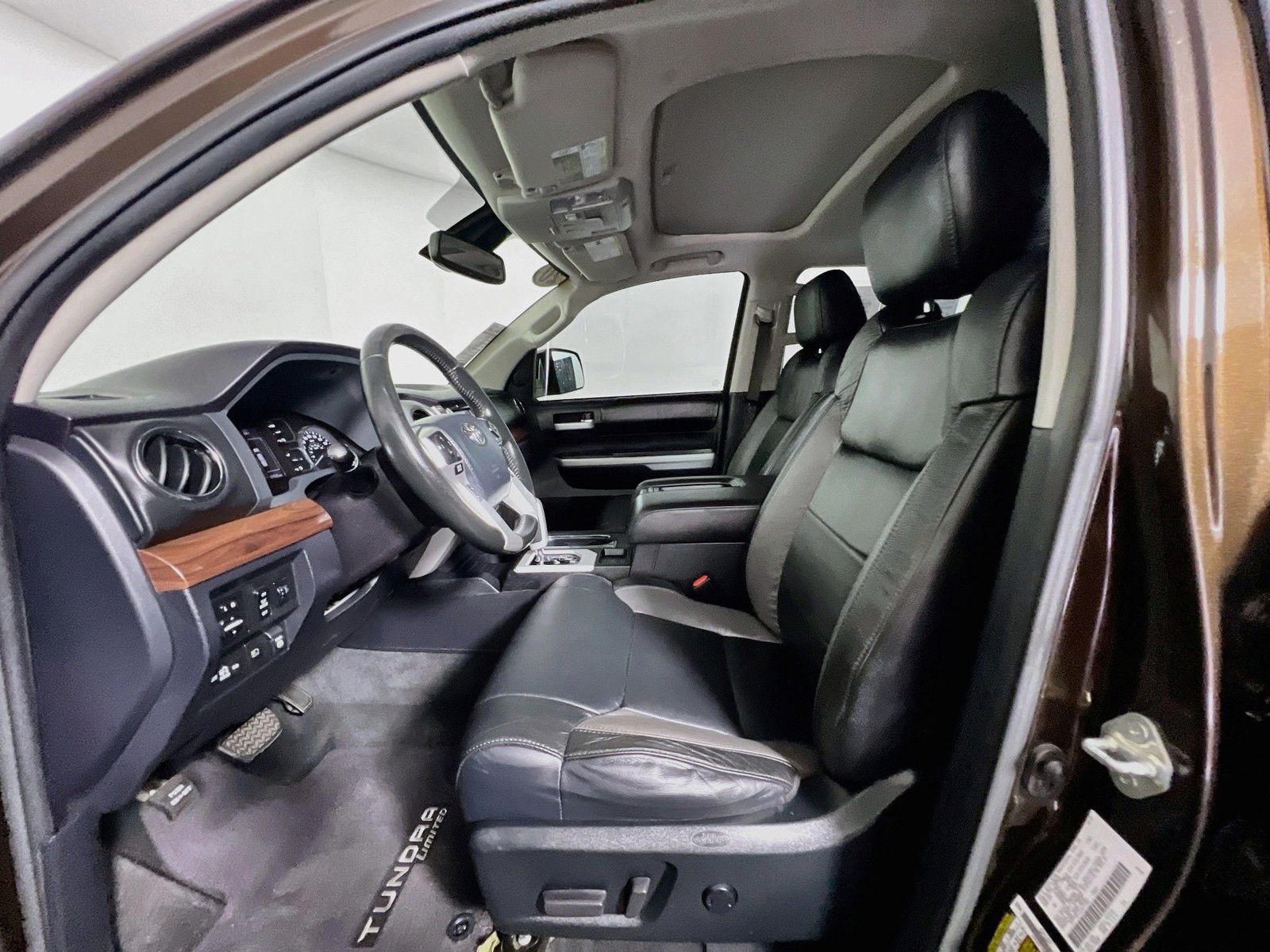 Used 2020 Smoked Mesquite Toyota Limited image 12