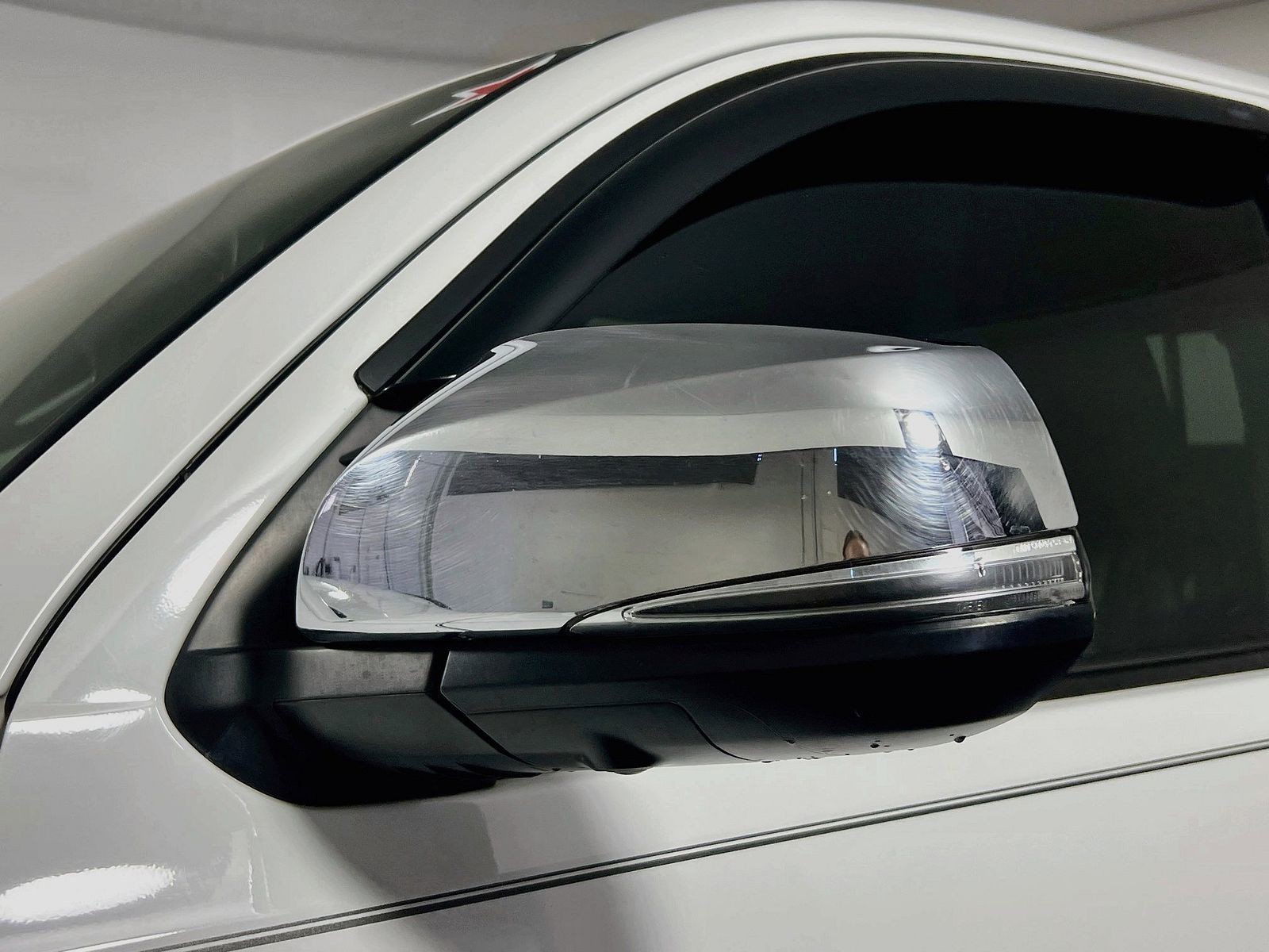 Used 2020 Super White Toyota Limited image 10