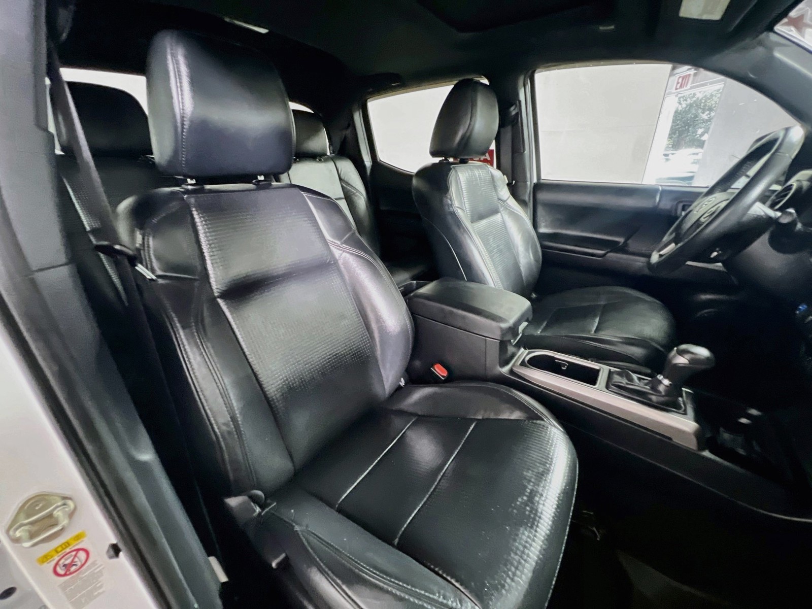 Used 2020 Super White Toyota Limited image 27