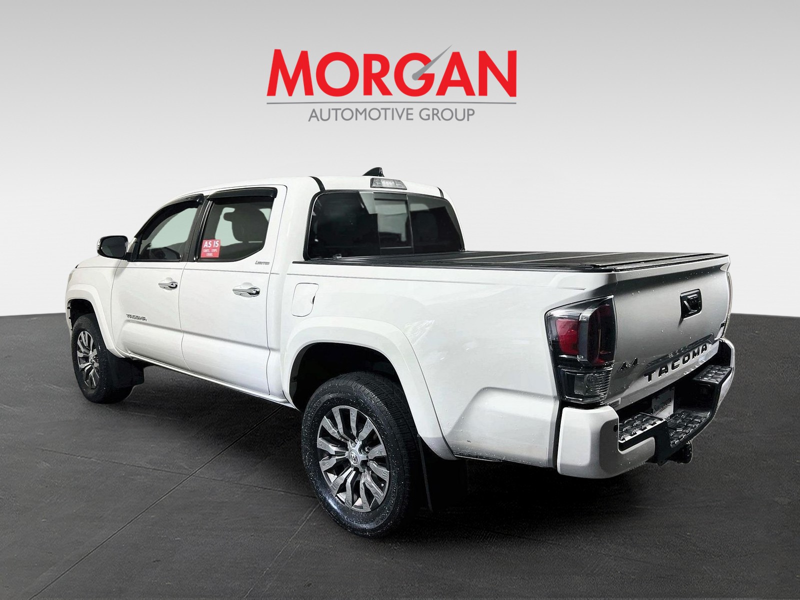 Used 2020 Super White Toyota Limited image 5
