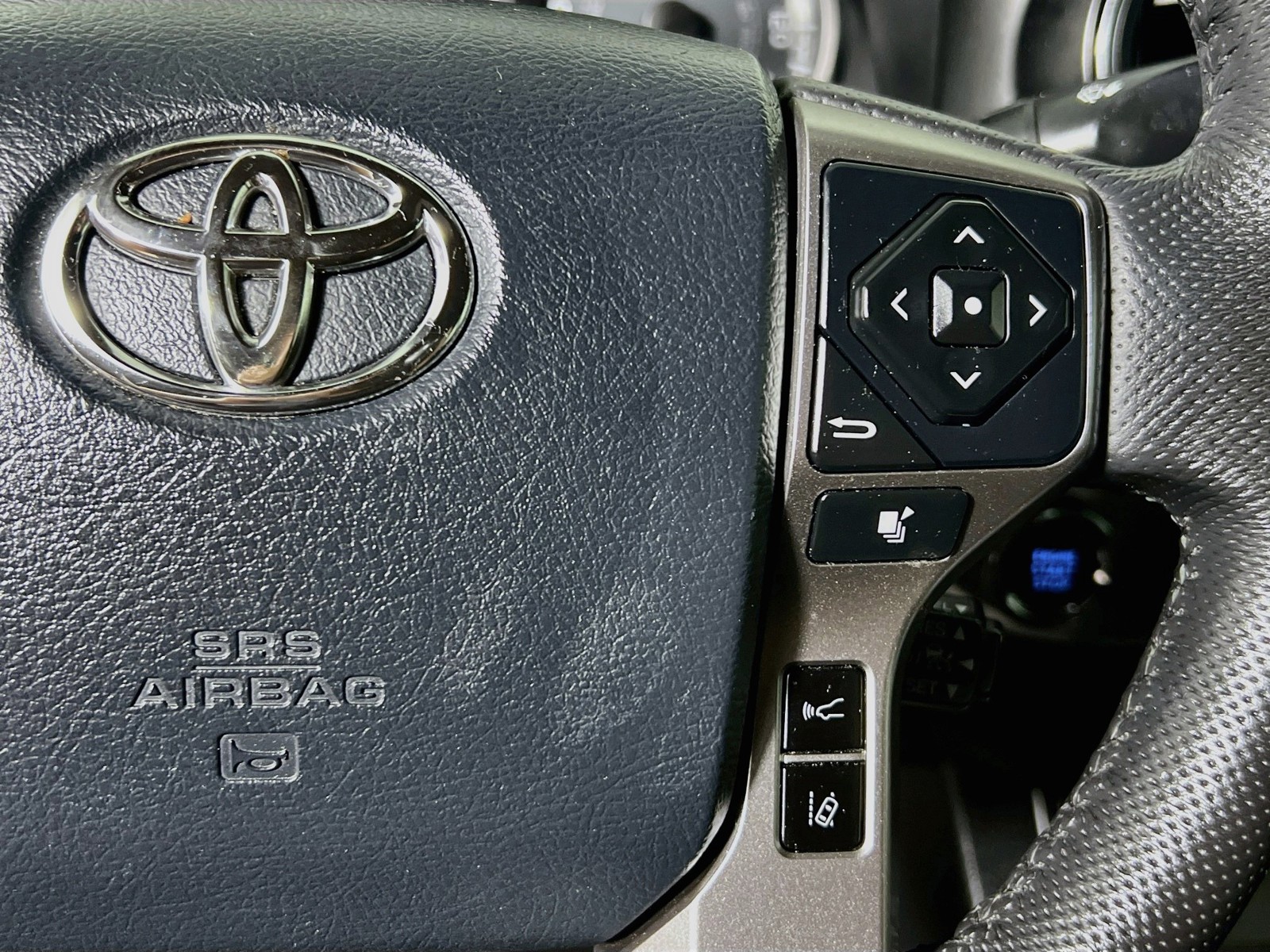 Used 2020 Super White Toyota Limited image 17