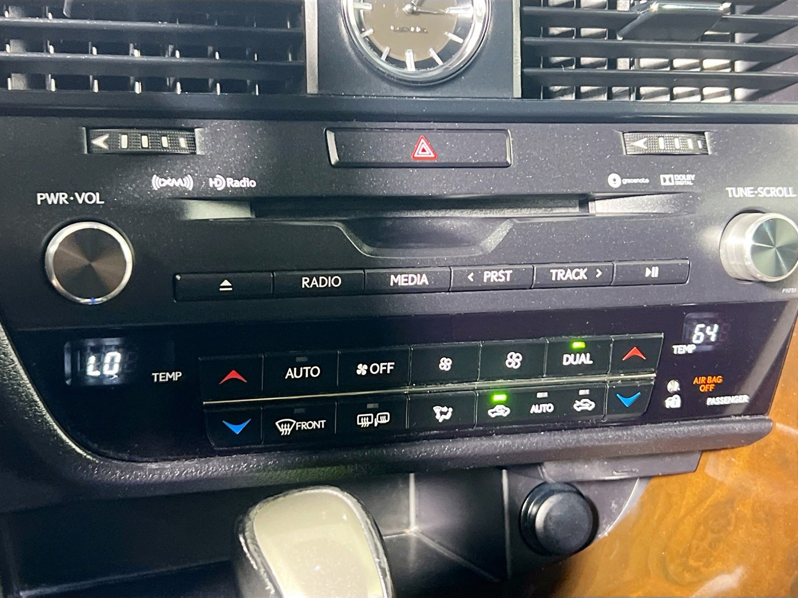 Used 2019 Eminent White Pearl Lexus 350 image 23