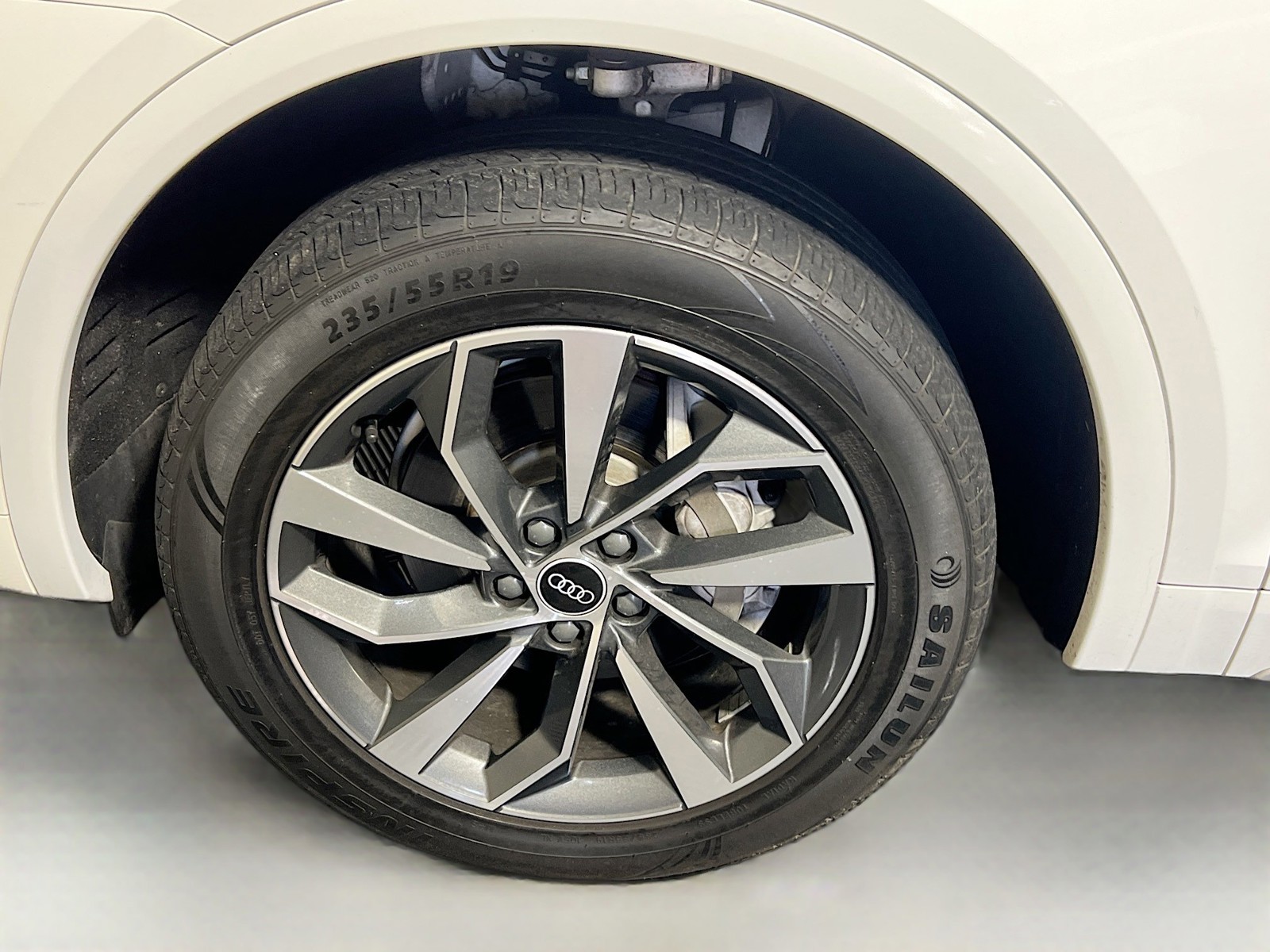 Used 2021 Ibis White Audi 45 Premium Plus image 11