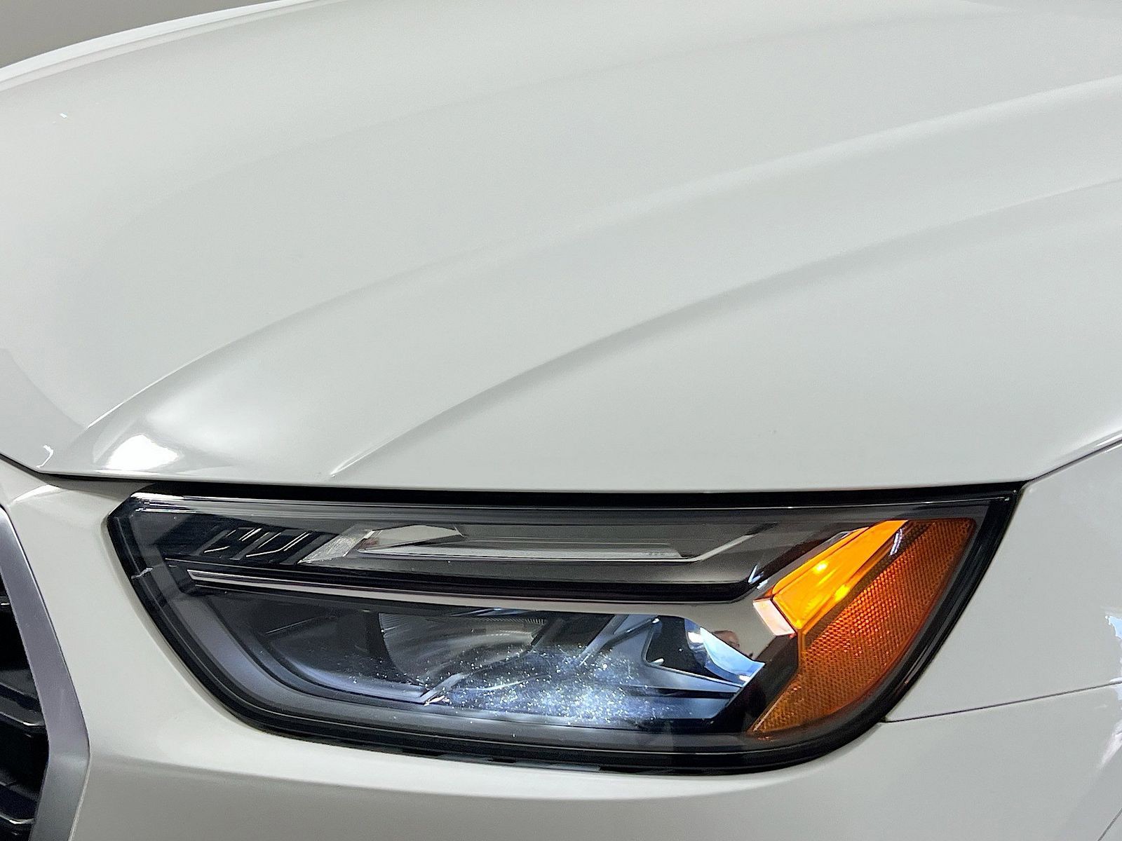 Used 2021 Ibis White Audi 45 Premium Plus image 9