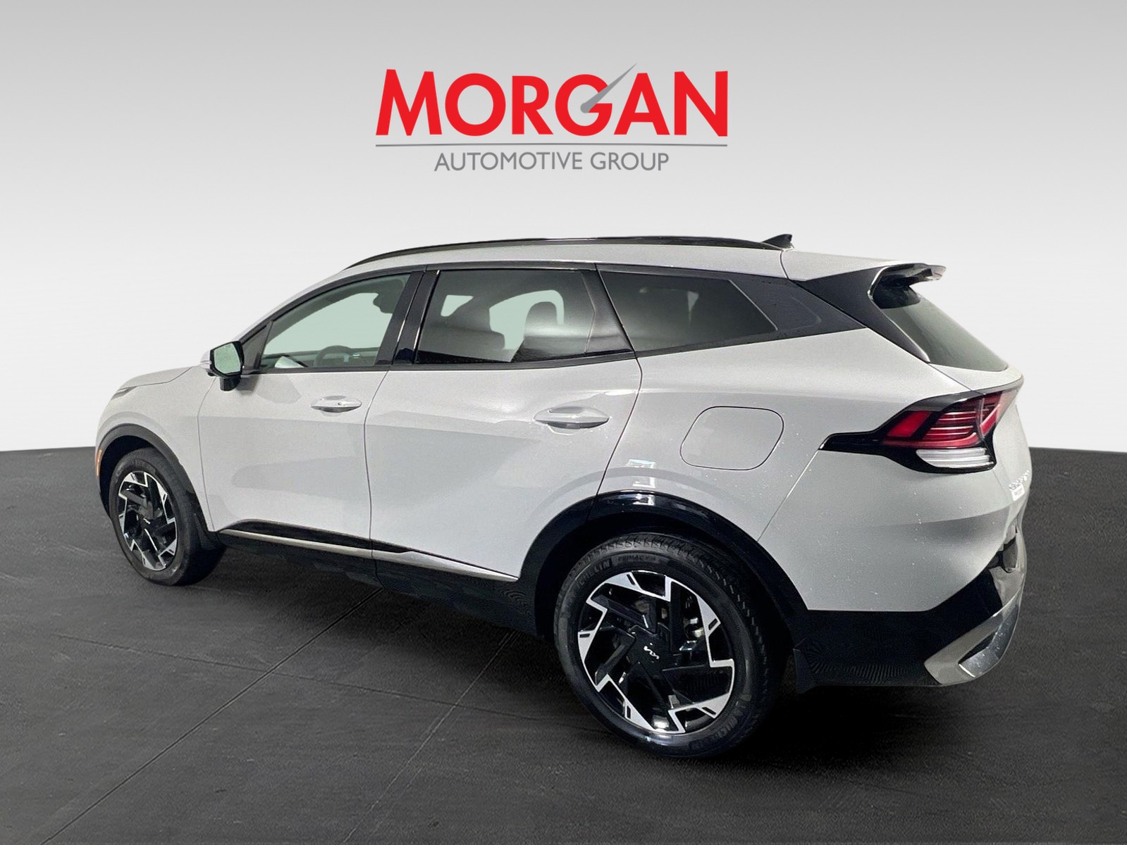 Used 2024 Wolf Gray Kia SX-Prestige image 5