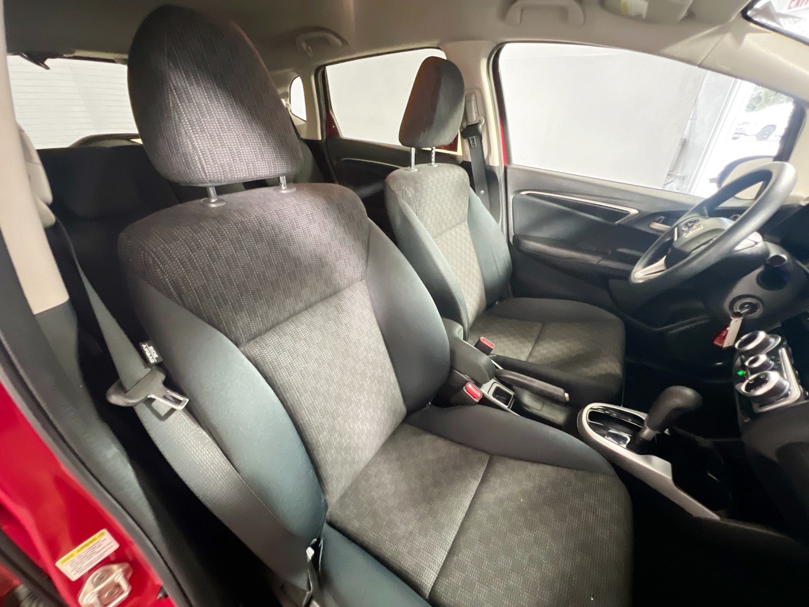 Used 2016 Milano Red Honda LX image 26