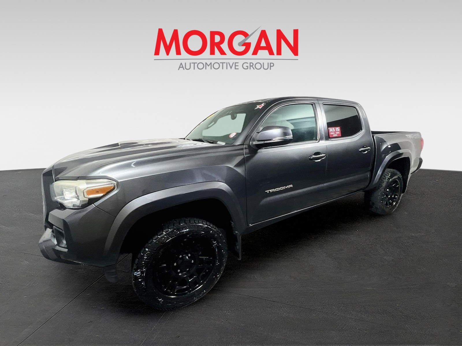Used 2019 Magnetic Gray Metallic Toyota TRD Sport W/ Custom Wheels image 7